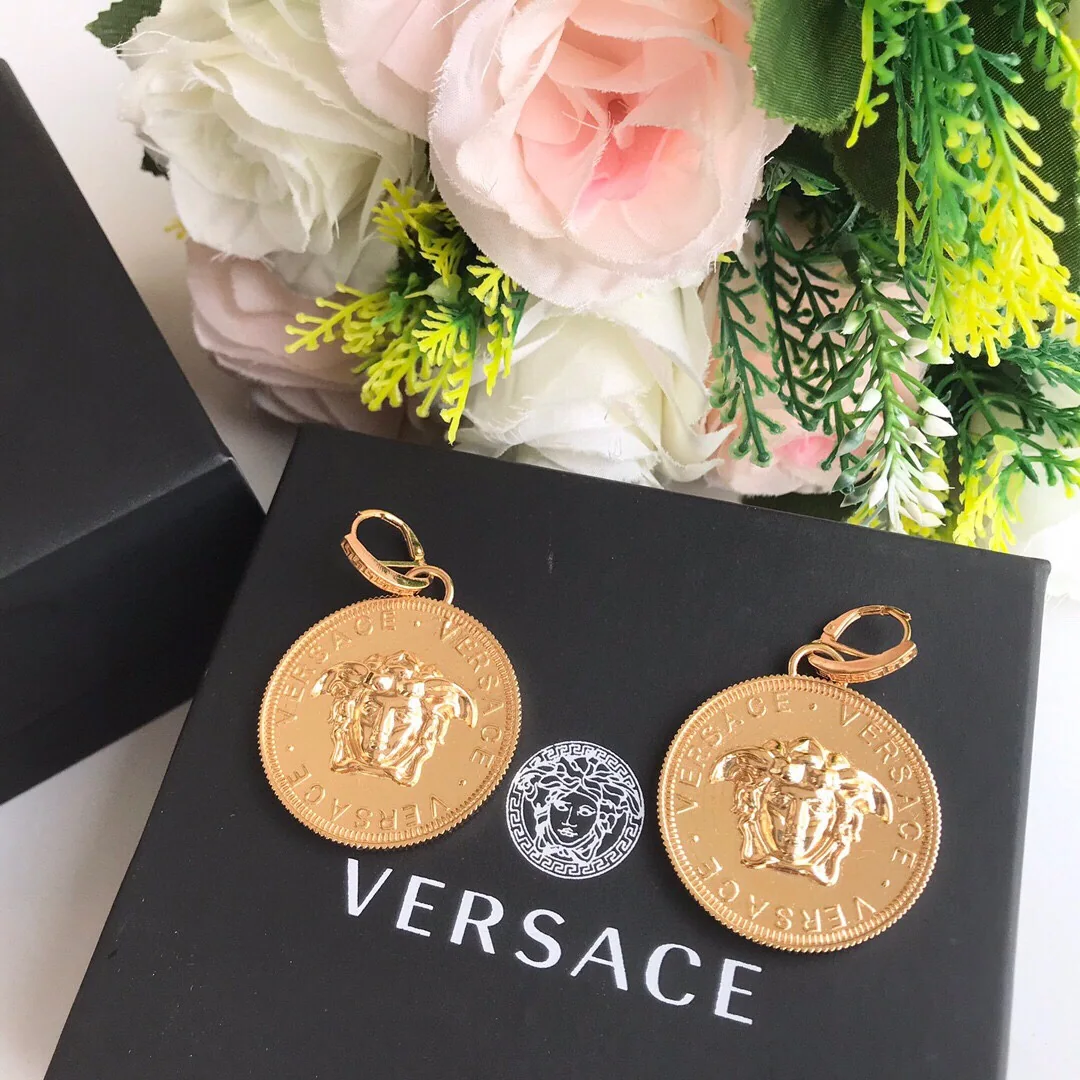 베르사체 메두사 헤드 귀걸이 상세 이미지 1