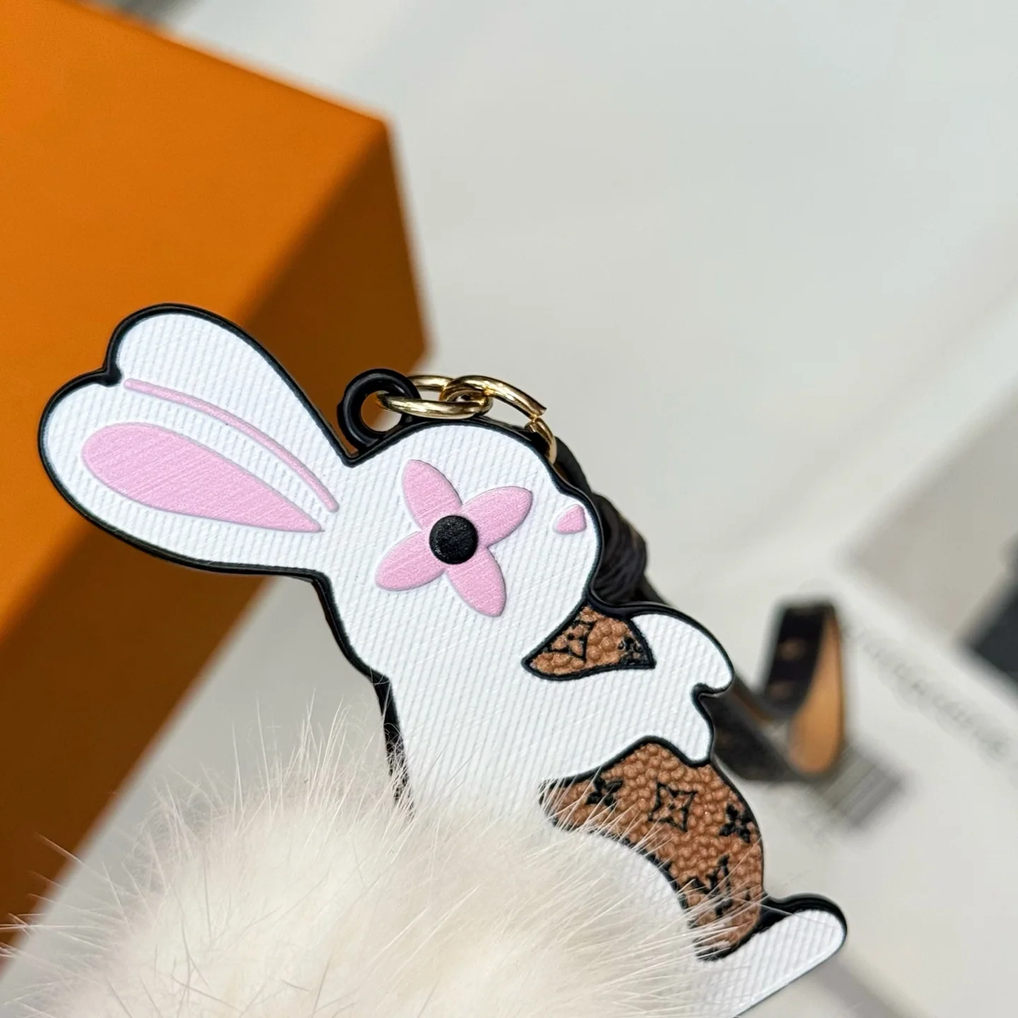 루이비통 라비트 모노그램 키링 상세 이미지 10