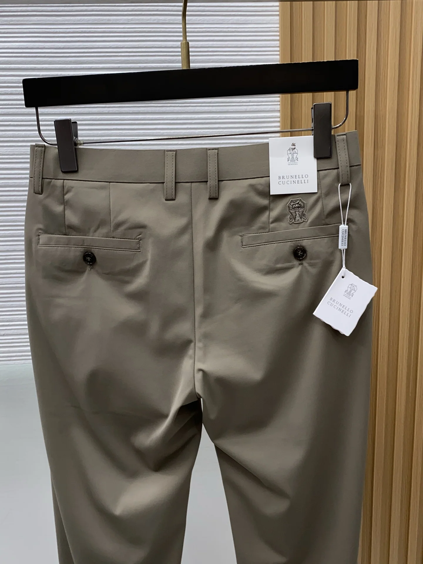 브루넬로쿠치넬리 워시 가공 남성 바지 2026SS 상세 이미지 8