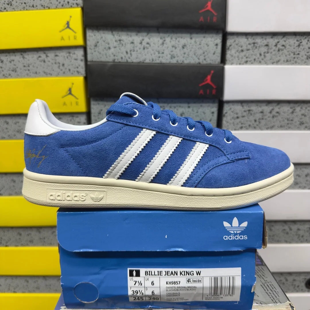 아디다스 [XD] 빌리 진 킹 KH9856 200837 Adidas Billie Jean King Bright Royal Chalk White