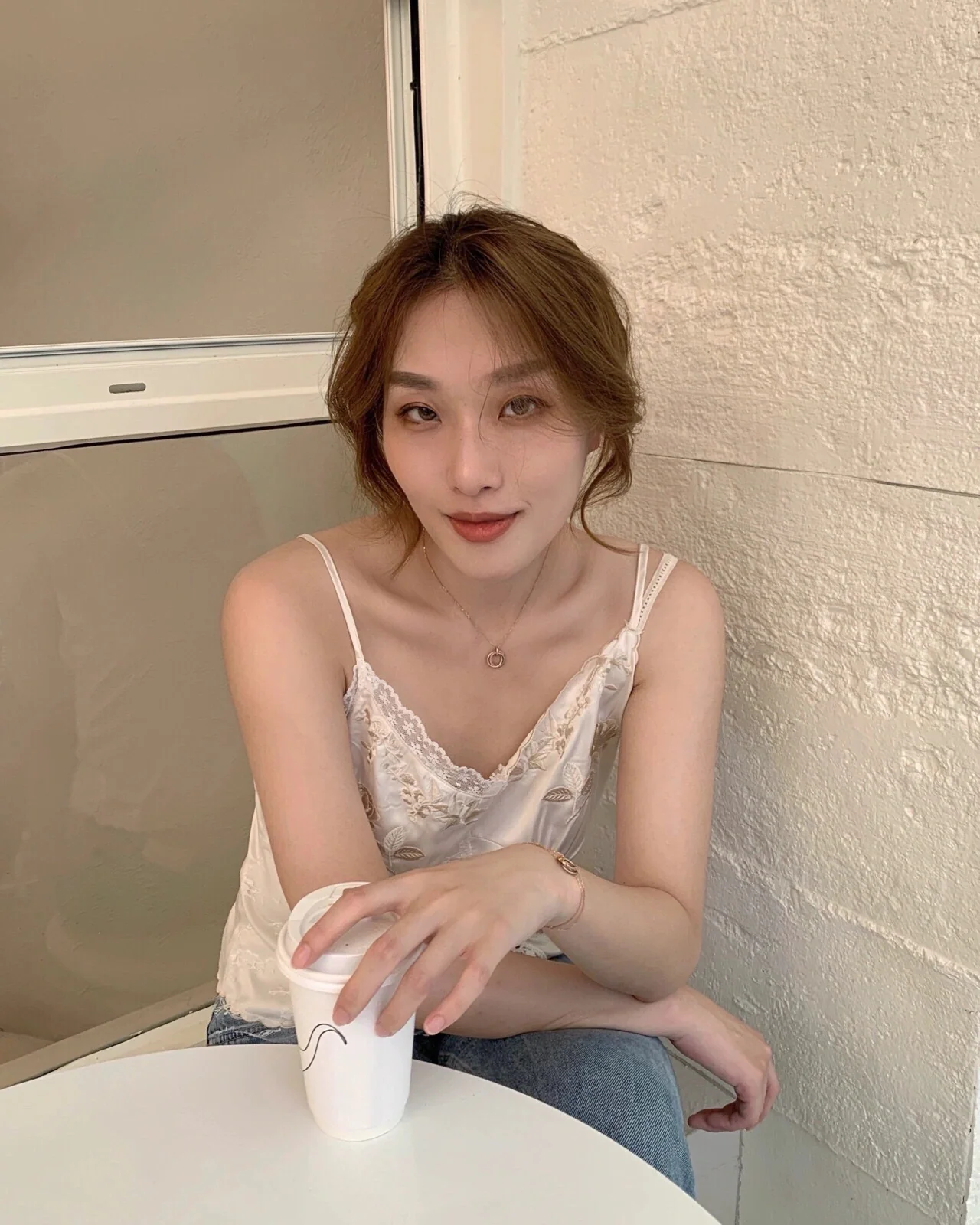 까르띠에 트리니티 세 가지 골드 목걸이 상세 이미지 4