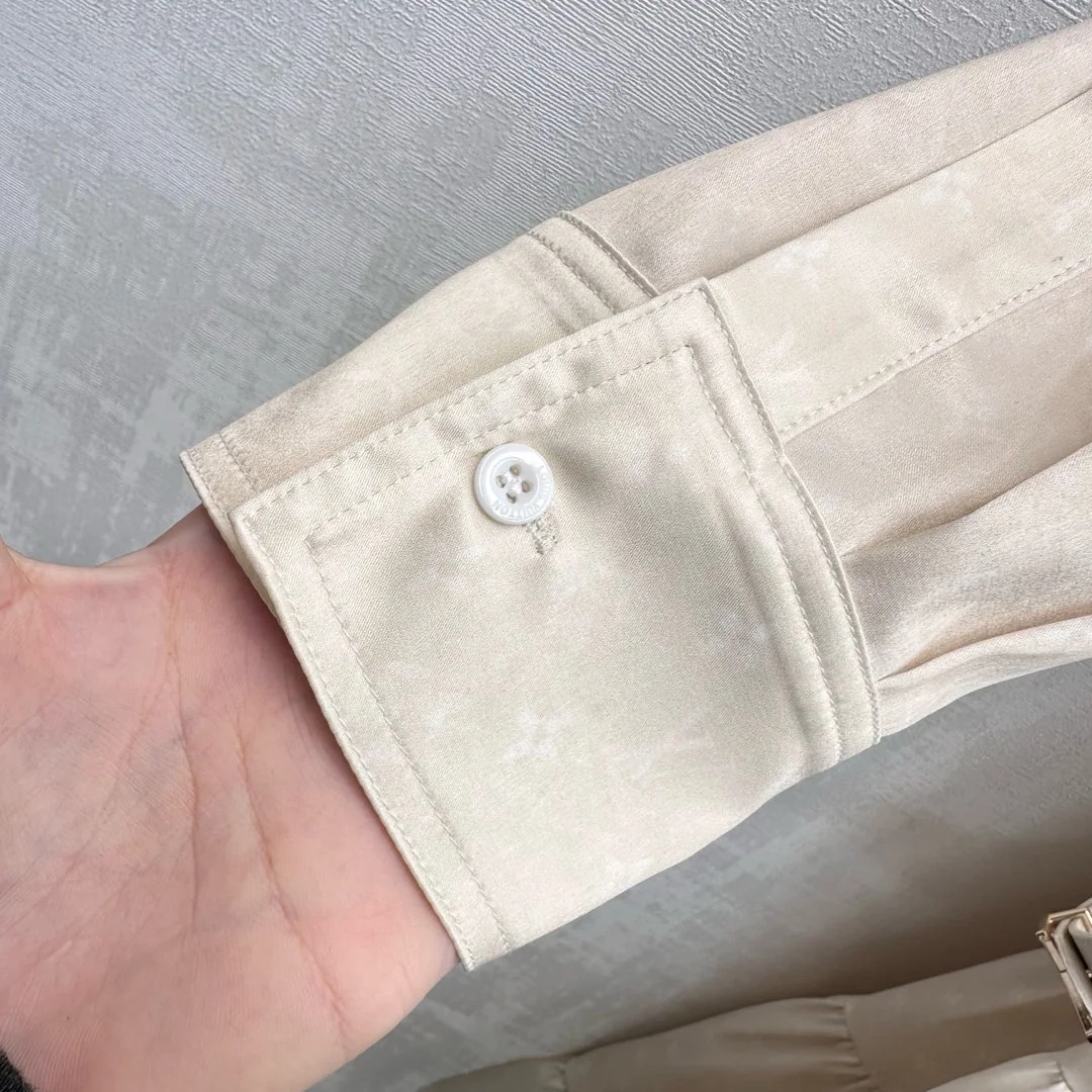 루이비통 로고 프린트 벨트 롱 셔츠 원피스 상세 이미지 8