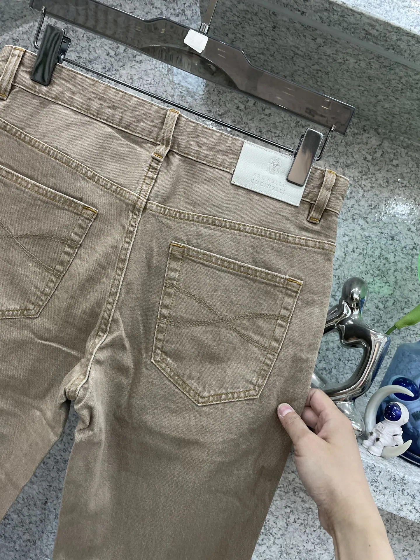 브루넬로쿠치넬리 남성 슬림핏 스트레이트 레그 진 바지 상세 이미지 8