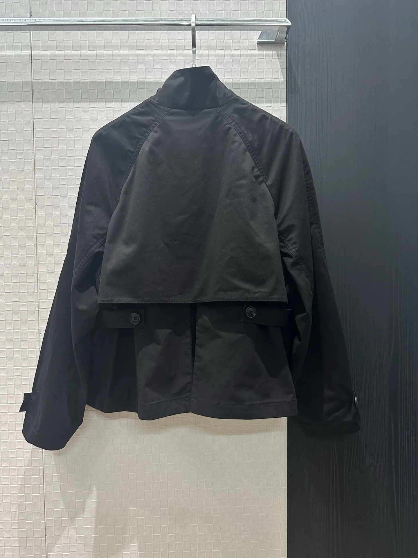 로에베 스탠드 카라 가죽 트리밍 A라인 자켓 상세 이미지 9