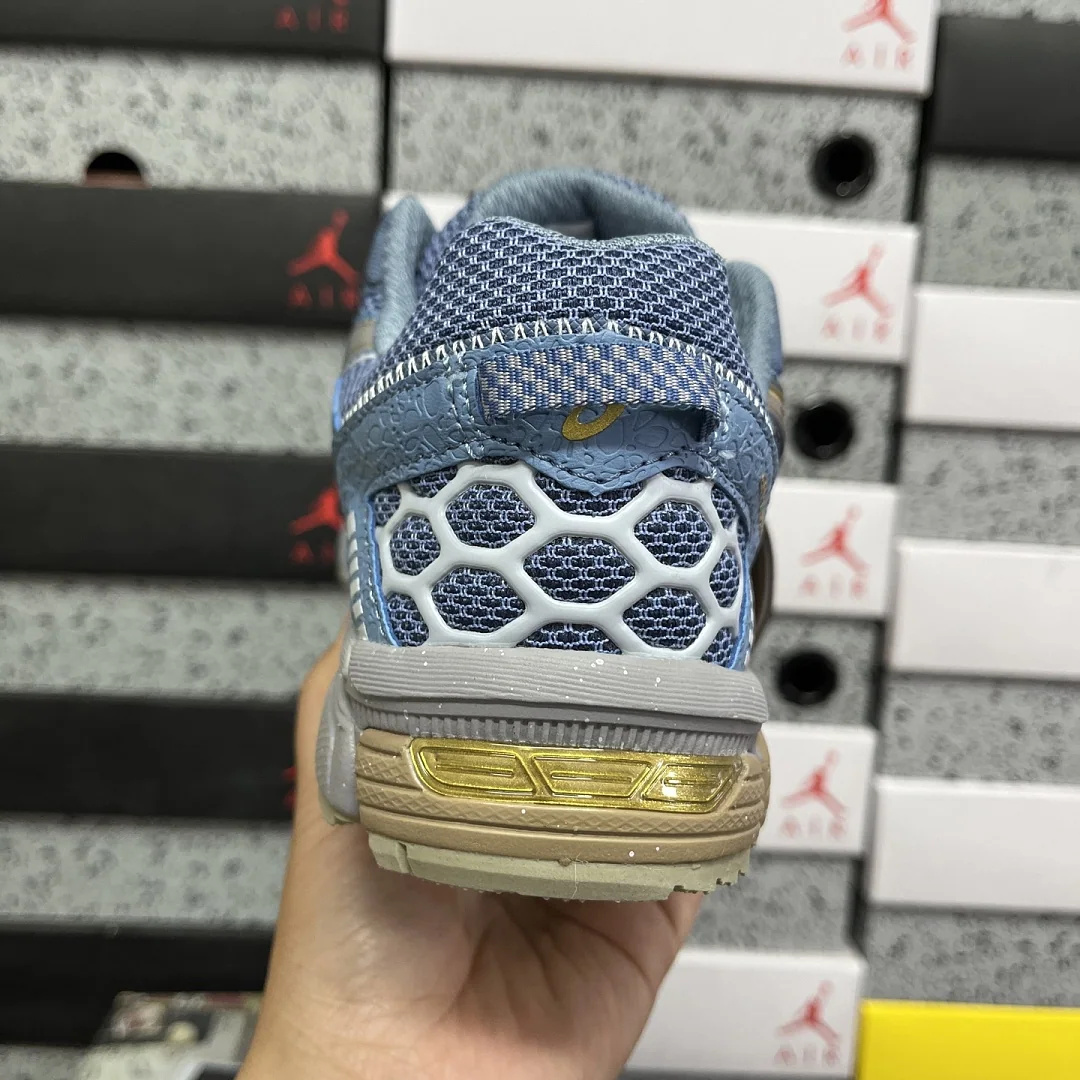 아식스 [XY] 젤 카하나 8 1011B109-400 200344 Asics Gel-Kahana 8 상세 이미지 2