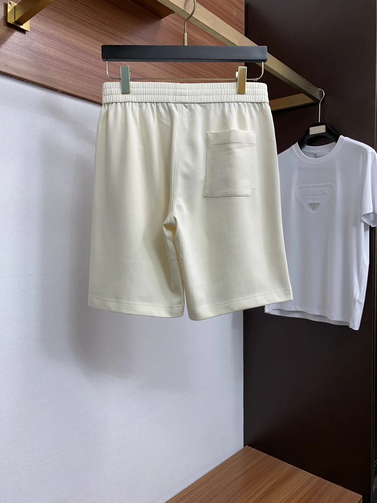 브루넬로쿠치넬리 남성 린넨 혼방 반바지 상세 이미지 9