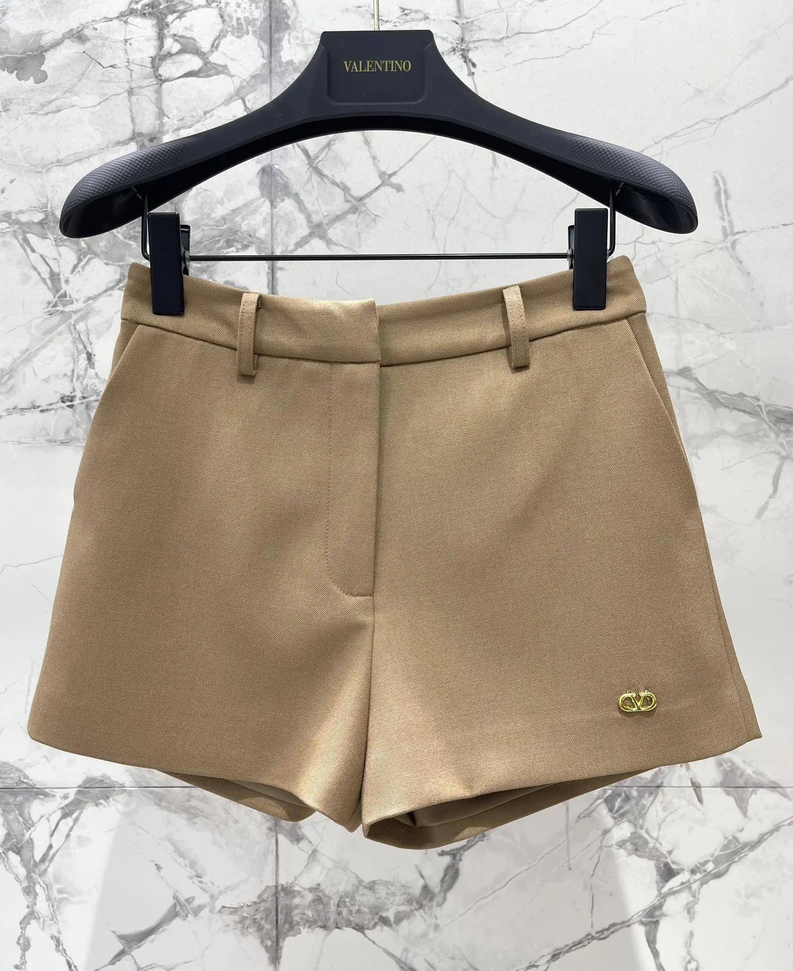 발렌티노 하이웨스트 여성 반바지 상세 이미지 2