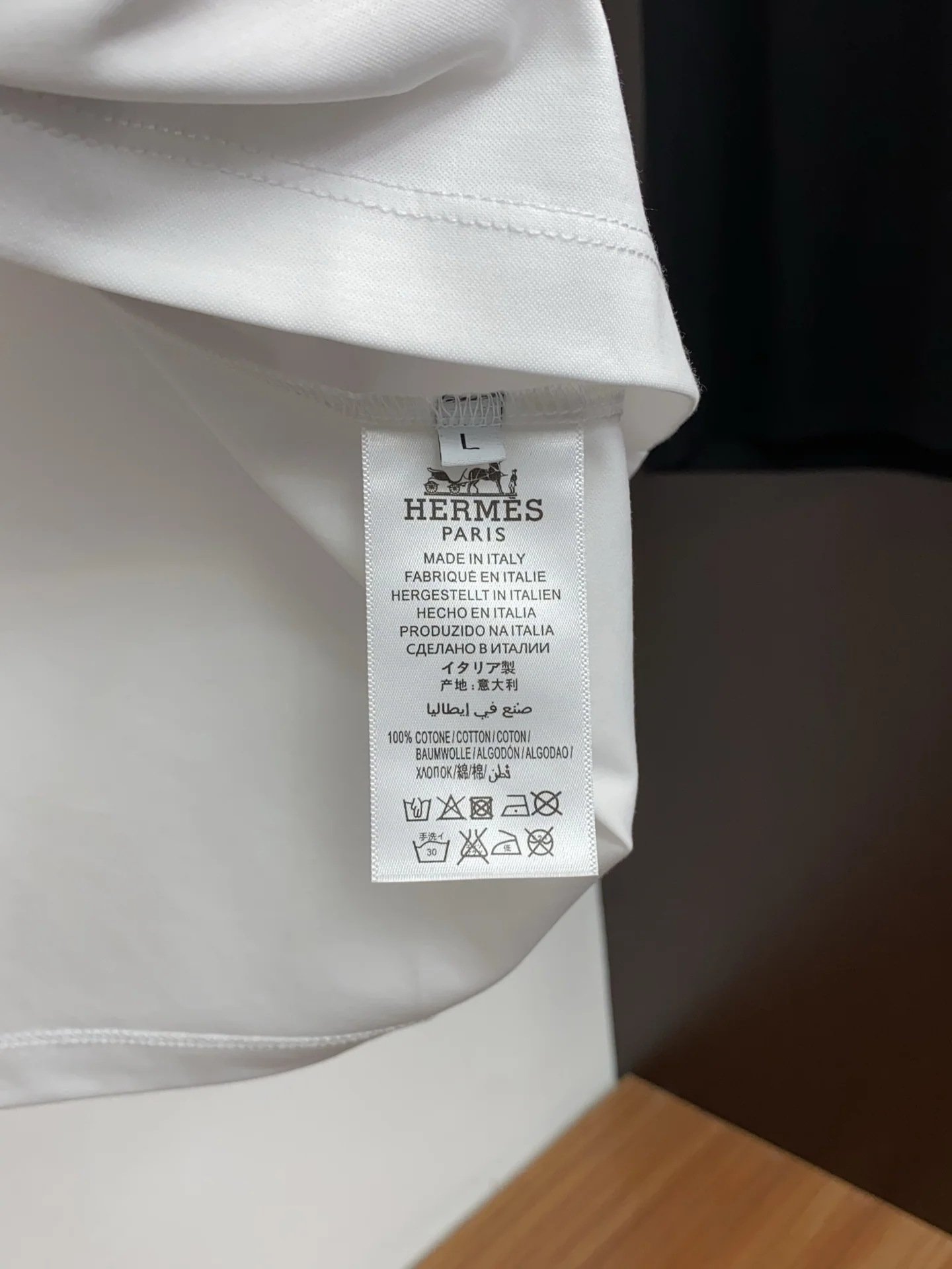 에르메스 남성 크루넥 반팔 티셔츠 상세 이미지 7