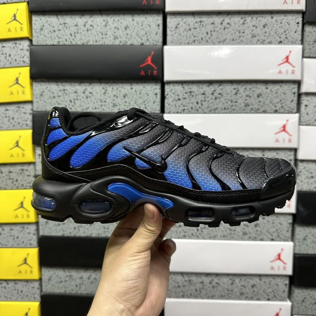 나이키 [DF] 에어 맥스 플러스 DM0032-041 201550 Nike Air Max Plus Black Blue Crystal 상세 이미지 3