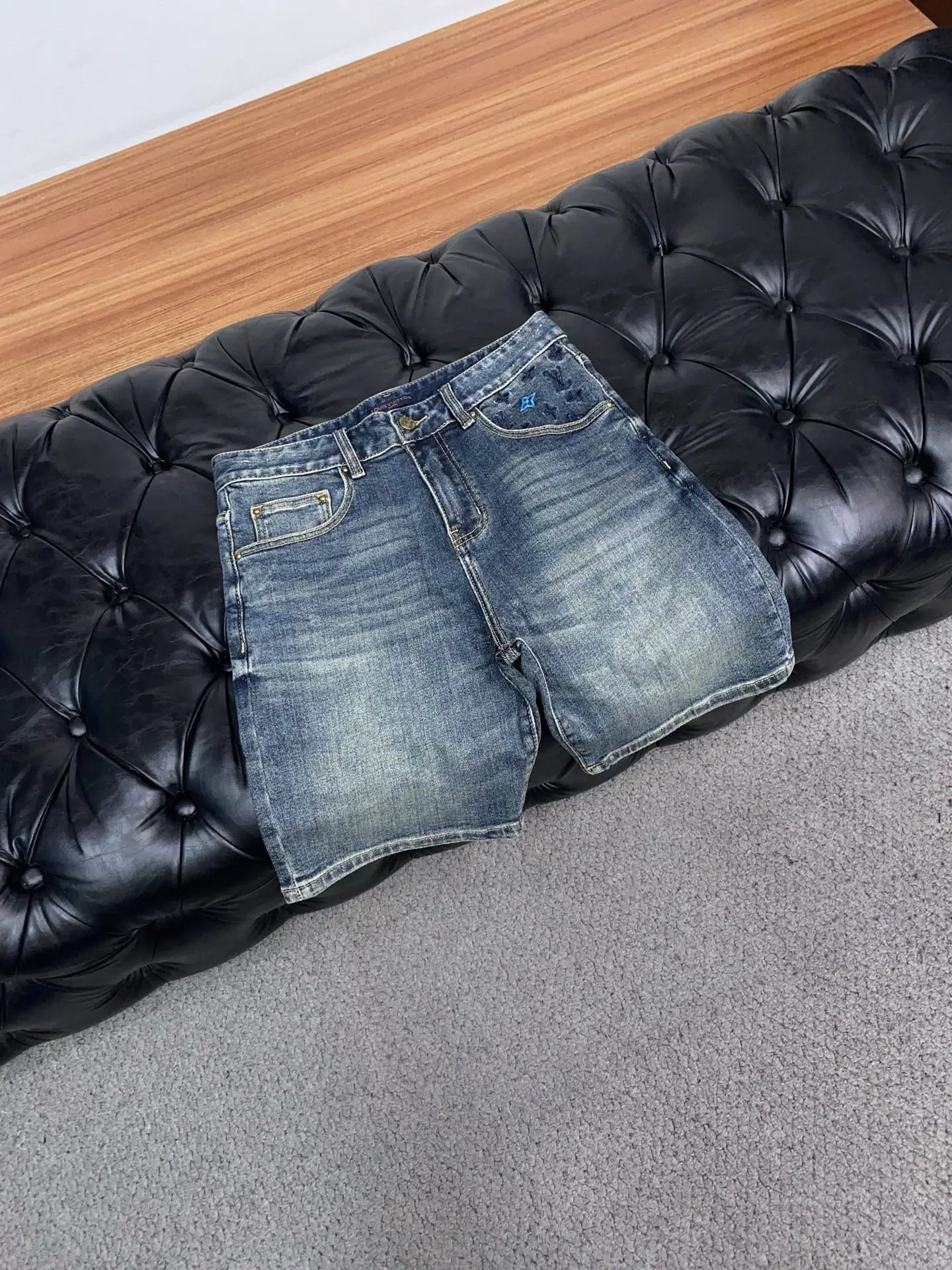 루이비통 데님 슬림핏 남성 반바지 상세 이미지 6