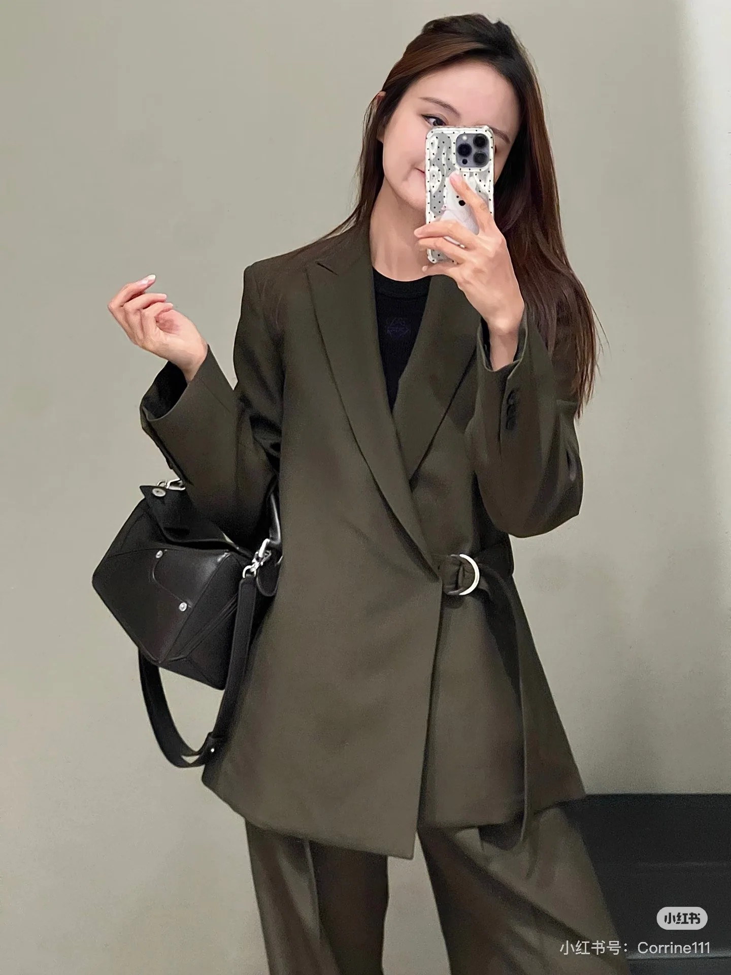 로에베 슬림핏 블랙 수트 세트 상세 이미지 1