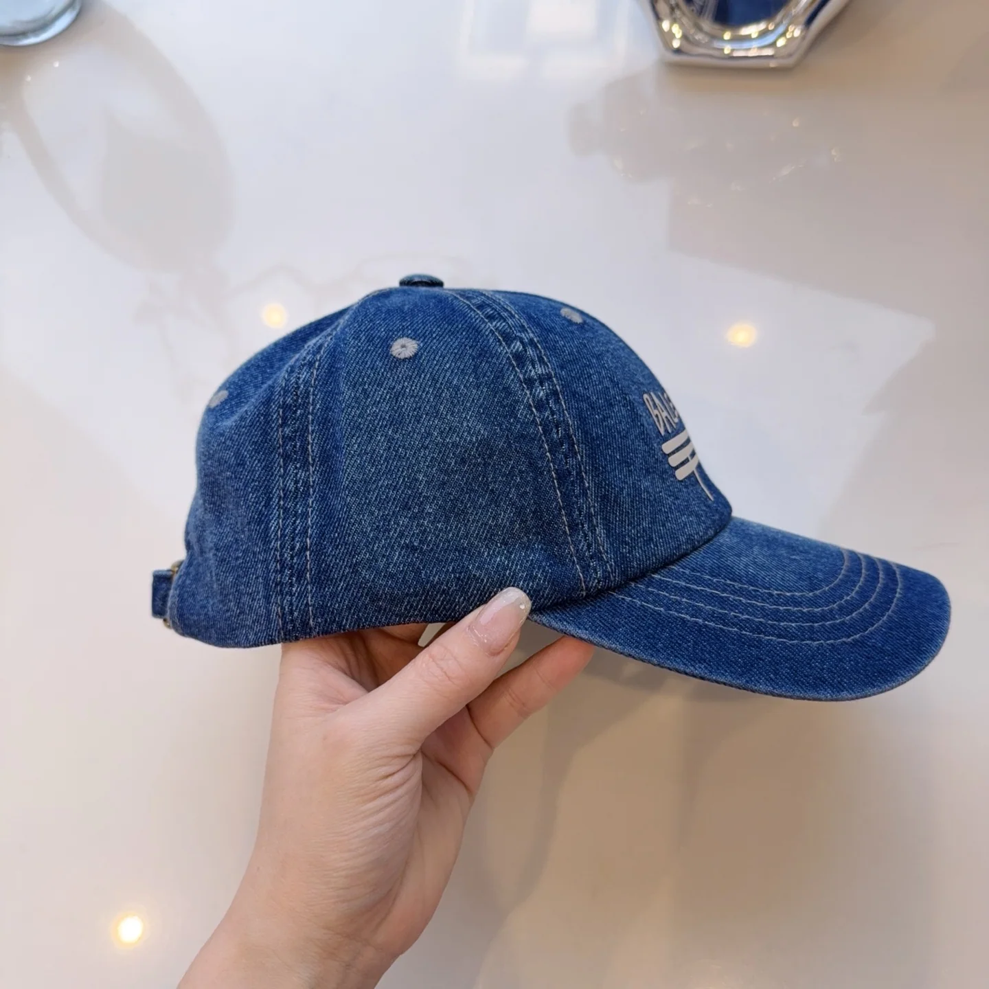 발렌시아가 데님 데미지 베이스볼 캡 상세 이미지 4