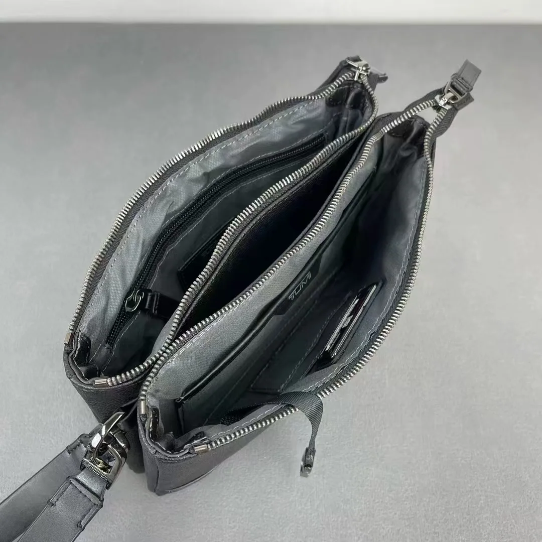 여행가방 가죽 클러치 상세 이미지 4