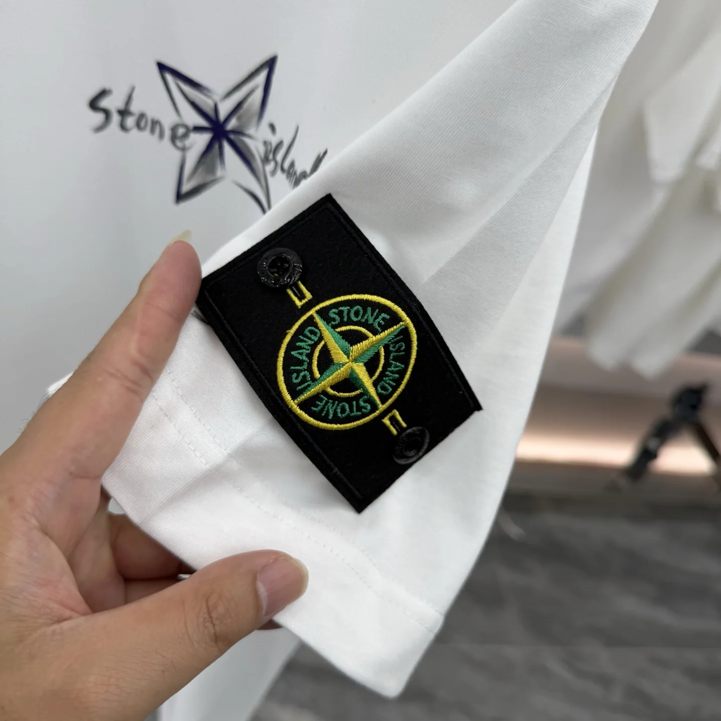 스톤아일랜드 남녀공용 크루넥 반팔 티셔츠 상세 이미지 7
