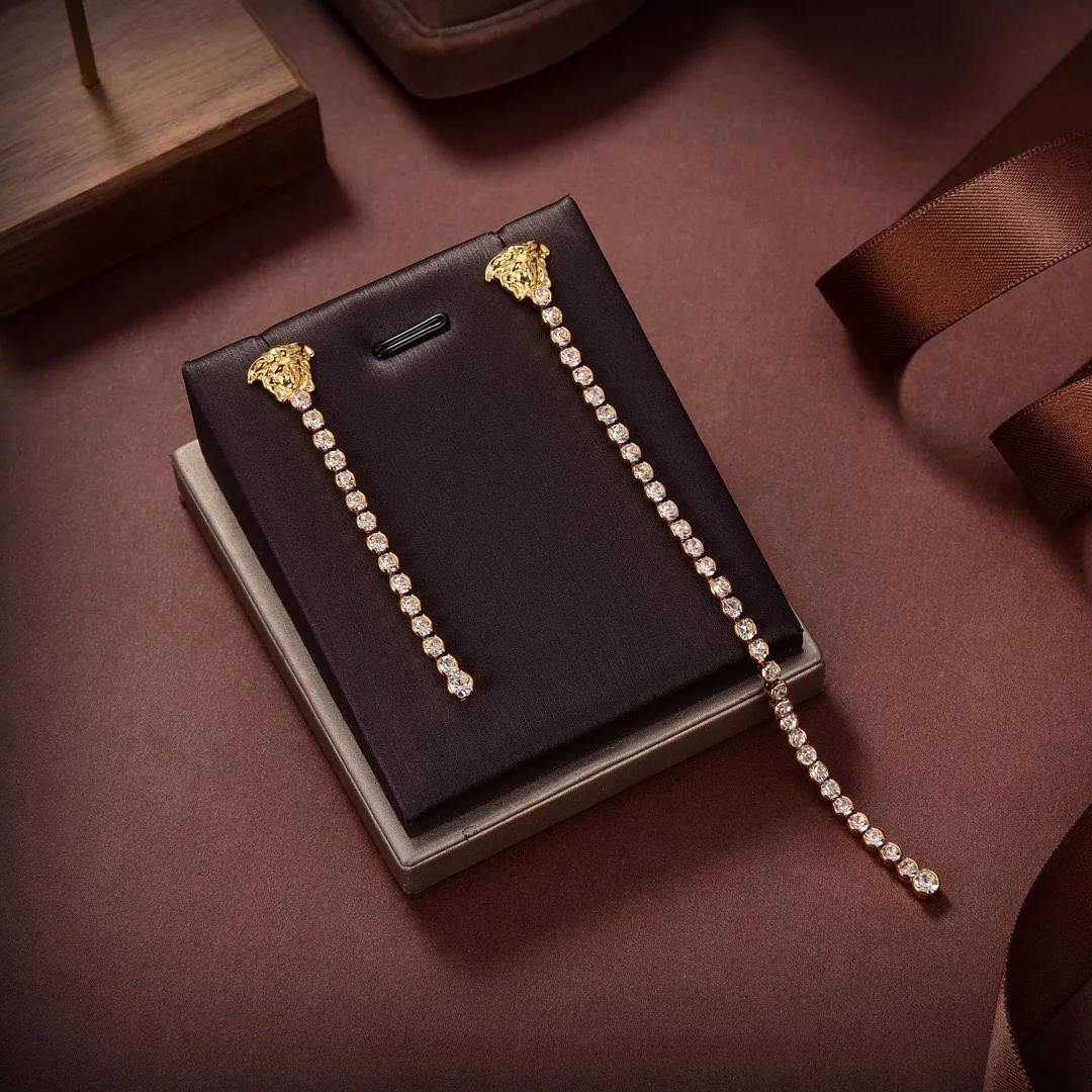 베르사체 귀걸이 63412 Versace Earrings 상세 이미지 4