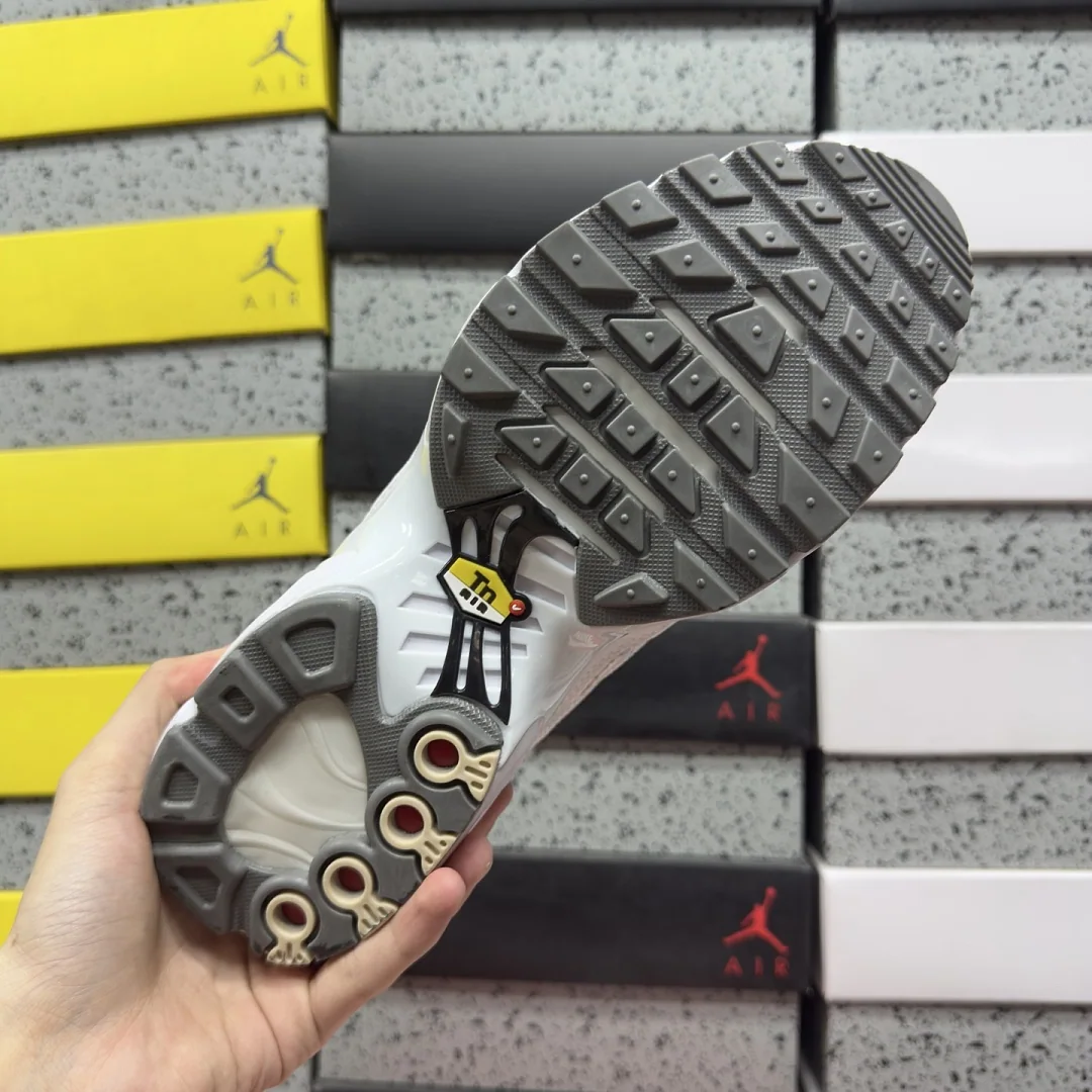 나이키 [BD] 에어 맥스 플러스 604133-139 201898 Nike Air Max Plus White 상세 이미지 9