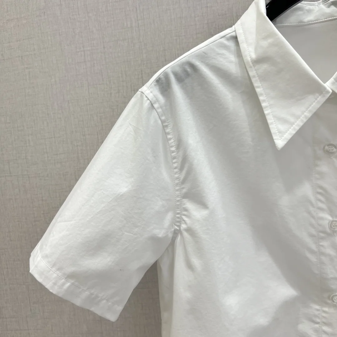 디올 벌 자수 화이트 카라 셔츠 상세 이미지 2