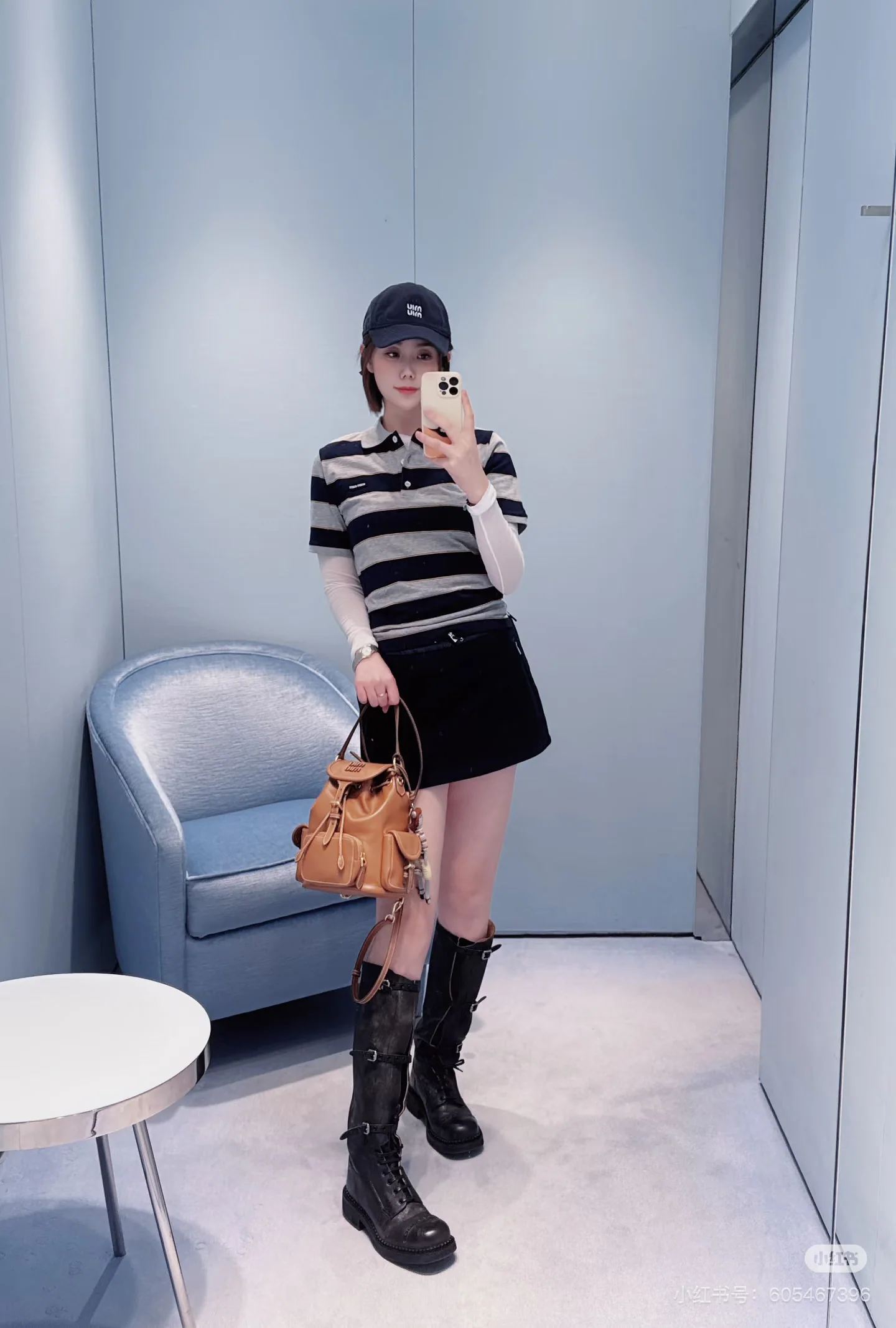 미우미우 여성 반팔 26SS 상세 이미지 5