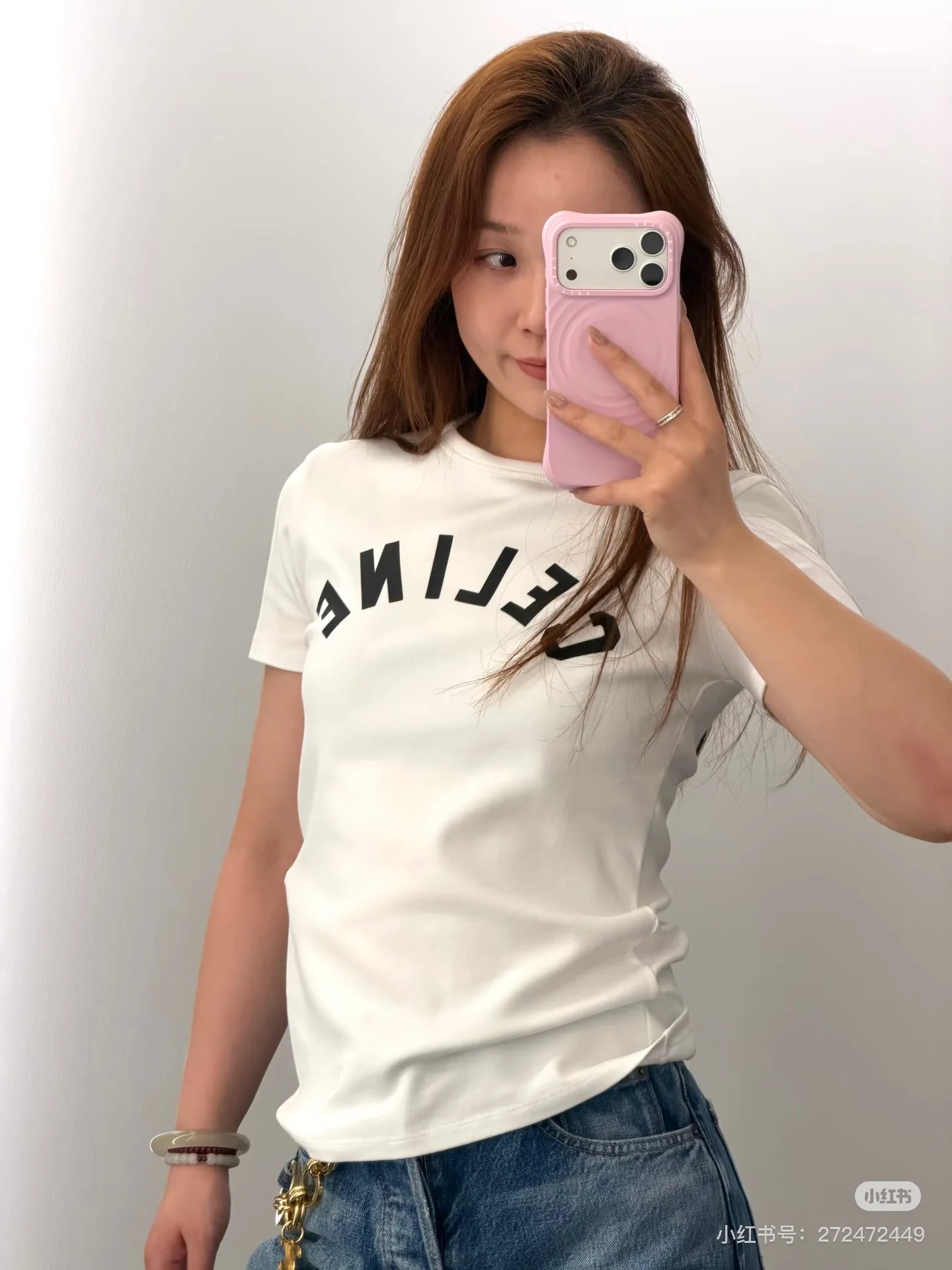 셀린느 여성 슬림핏 반팔 티셔츠 상세 이미지 3