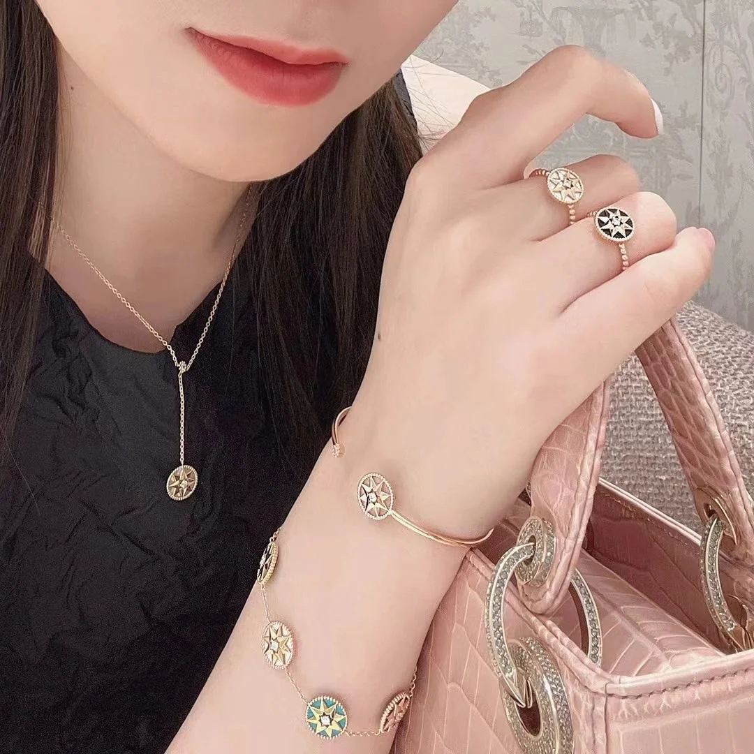 디올 컴퍼스 다이아몬드 목걸이 상세 이미지 6