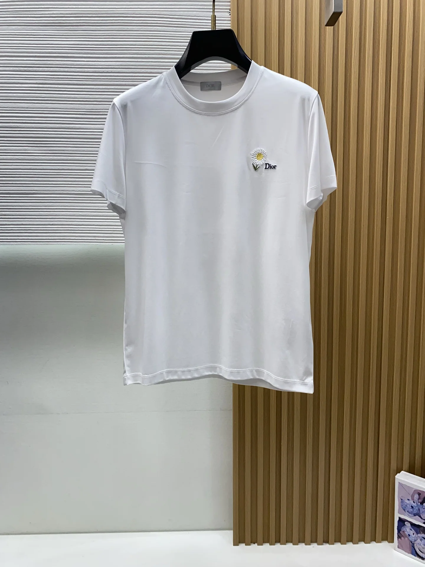 디올 남성 반팔 티셔츠 상세 이미지 1