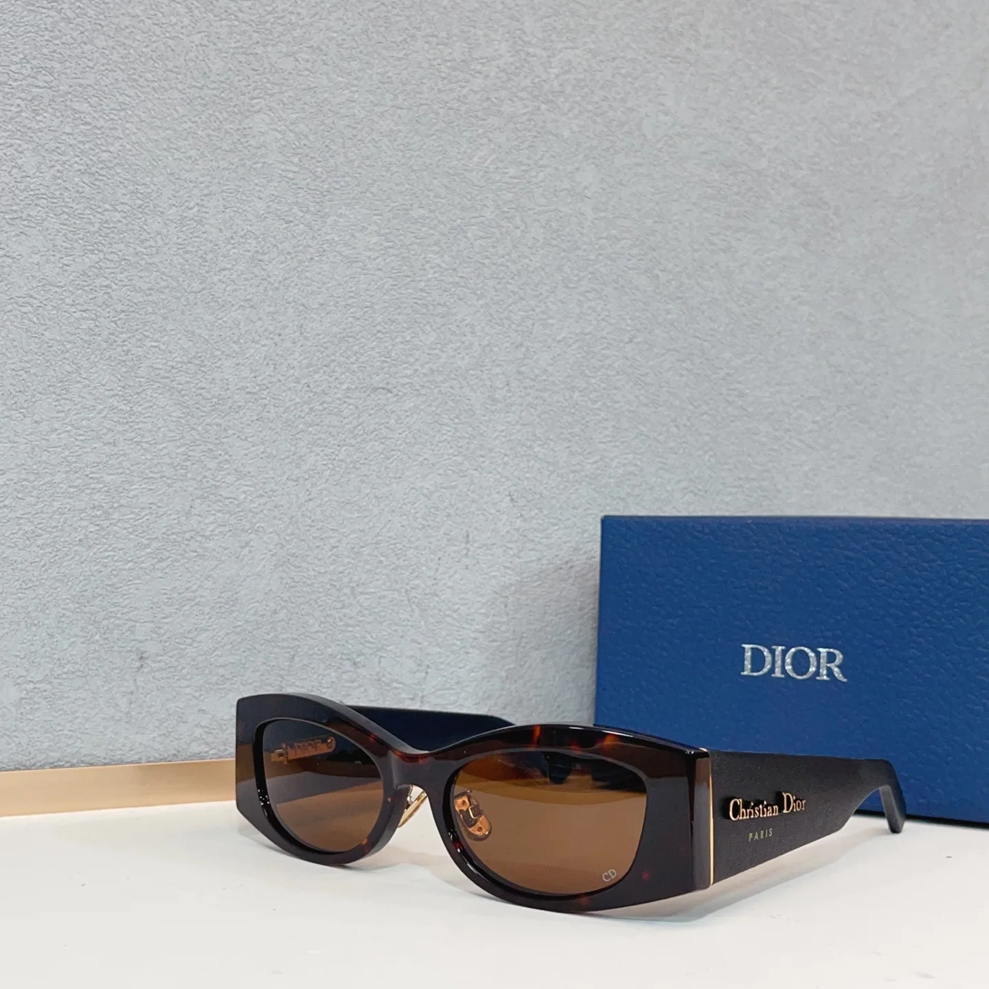 디올 선글라스 72594 Dior Sunglasses 상세 이미지 4