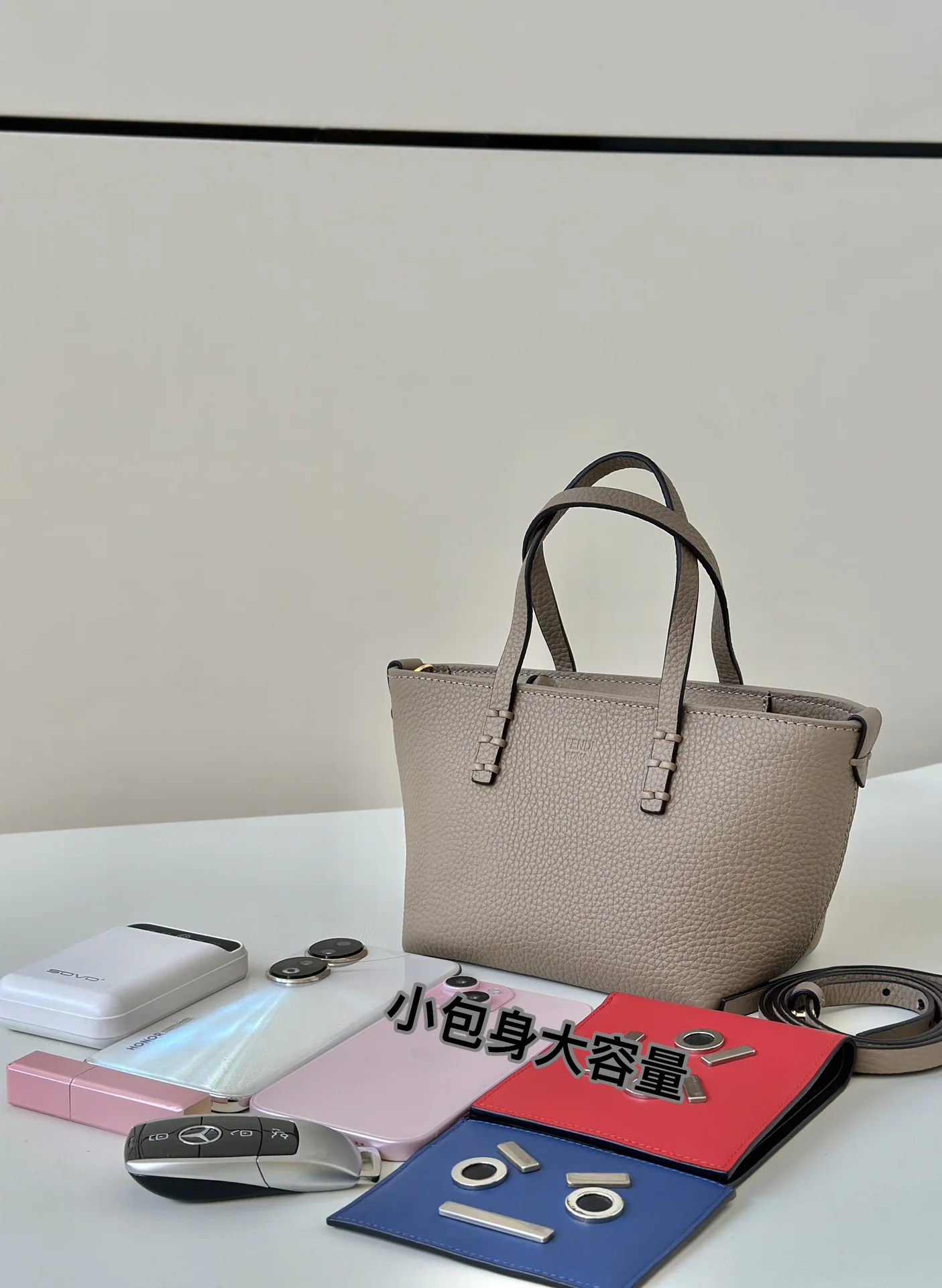 펜디 미니 롤 송아지가죽 숄더백 8655 C8655 C 상세 이미지 9
