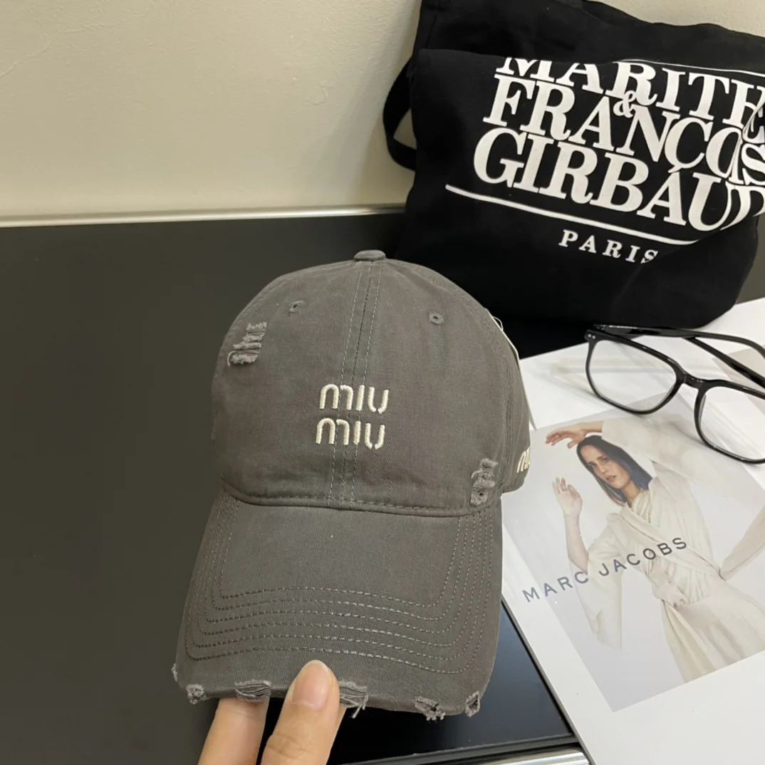 미우미우 무지 자수 베이스볼 캡 상세 이미지 8