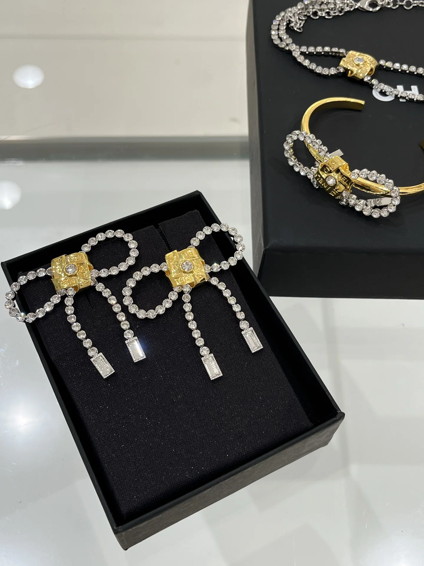샤넬 귀걸이 65963 Chanel Earrings 상세 이미지 3
