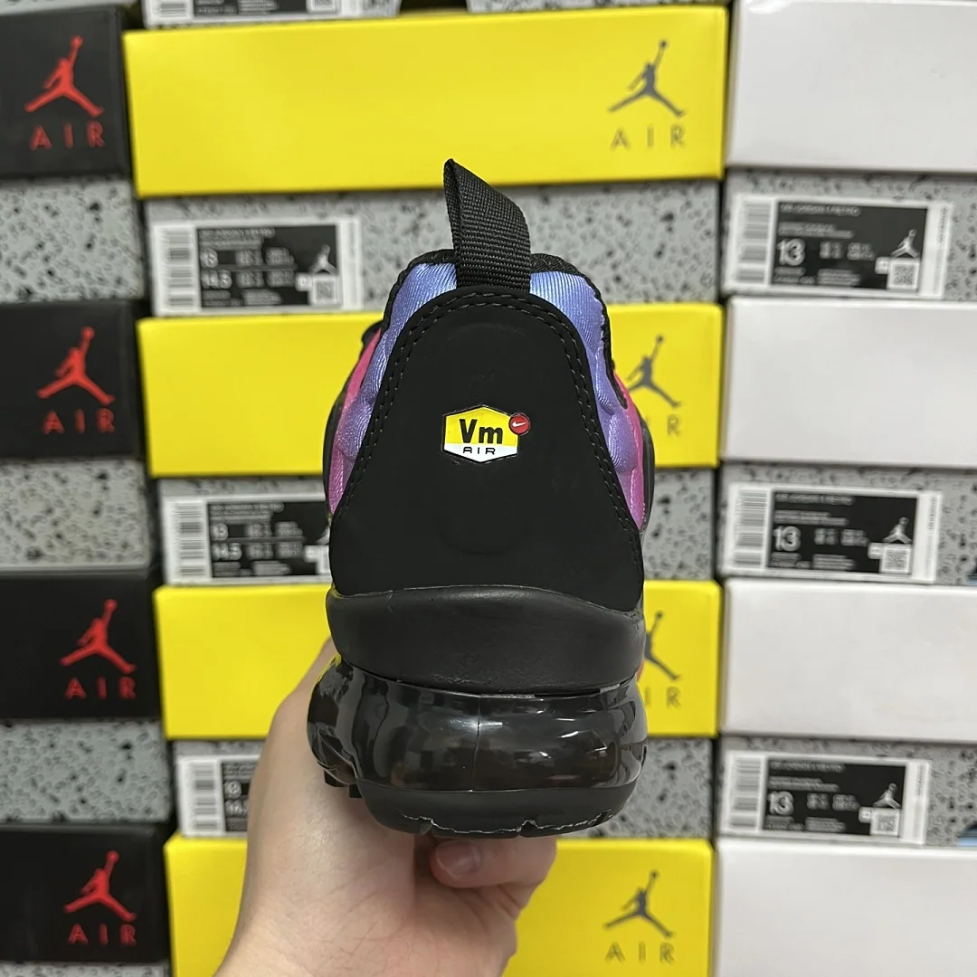 나이키 [OT] 에어 베이퍼맥스 플러스 AO4550-001 201586 Nike Air VaporMax Plus Black Team Red 상세 이미지 6