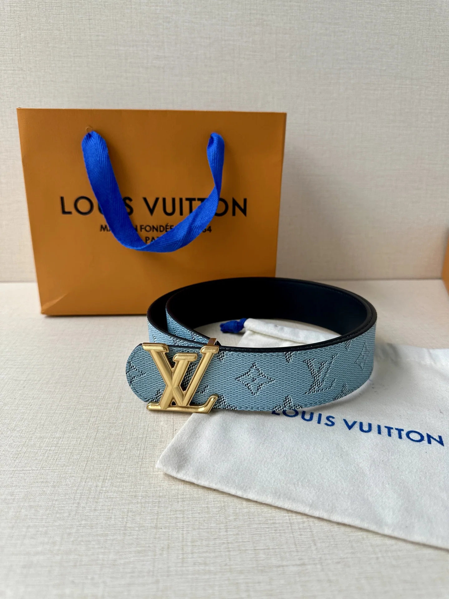 루이비통 LV 디멘션 모노그램 리버시블 벨트 상세 이미지 6