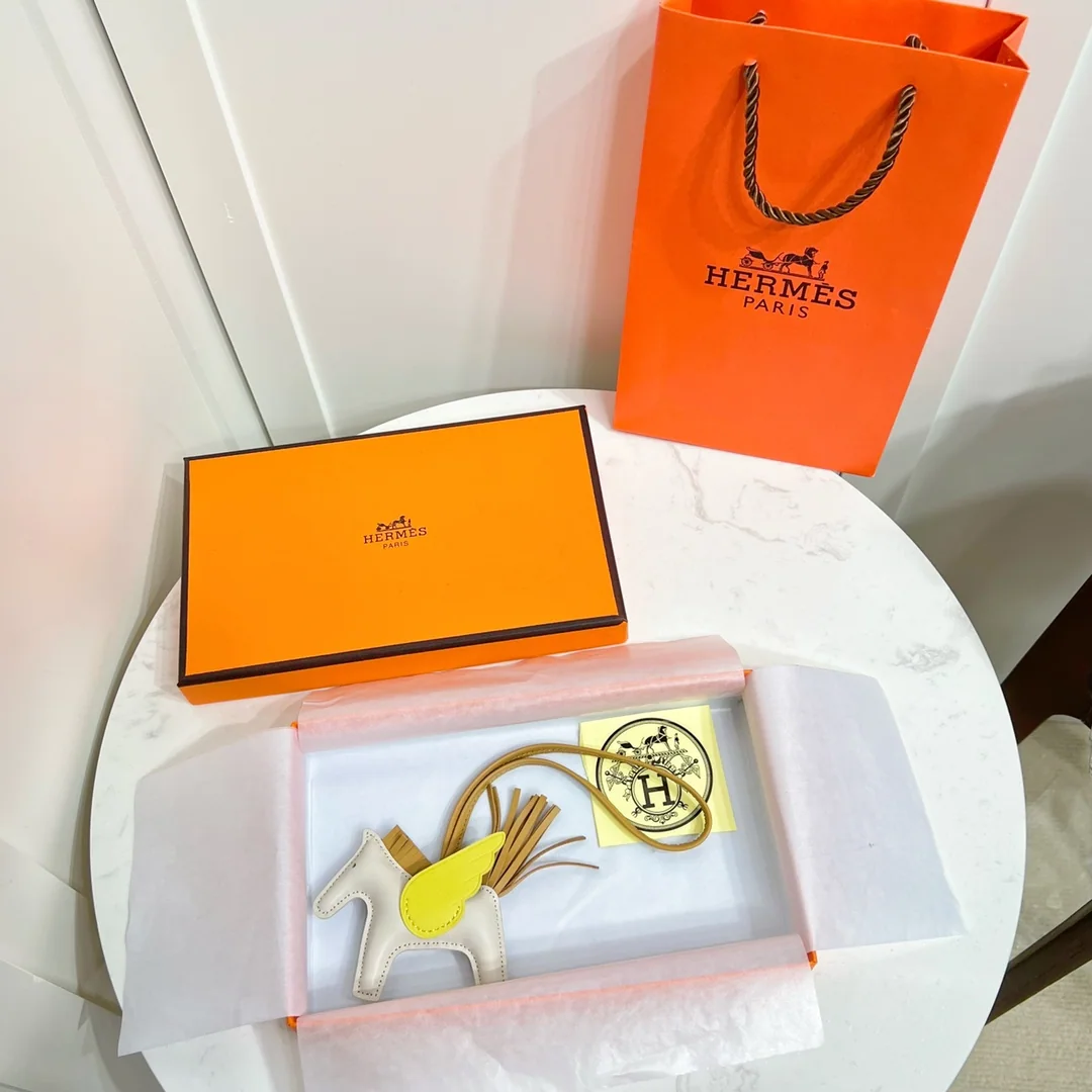 에르메스 페가수스 램스킨 키링 155748