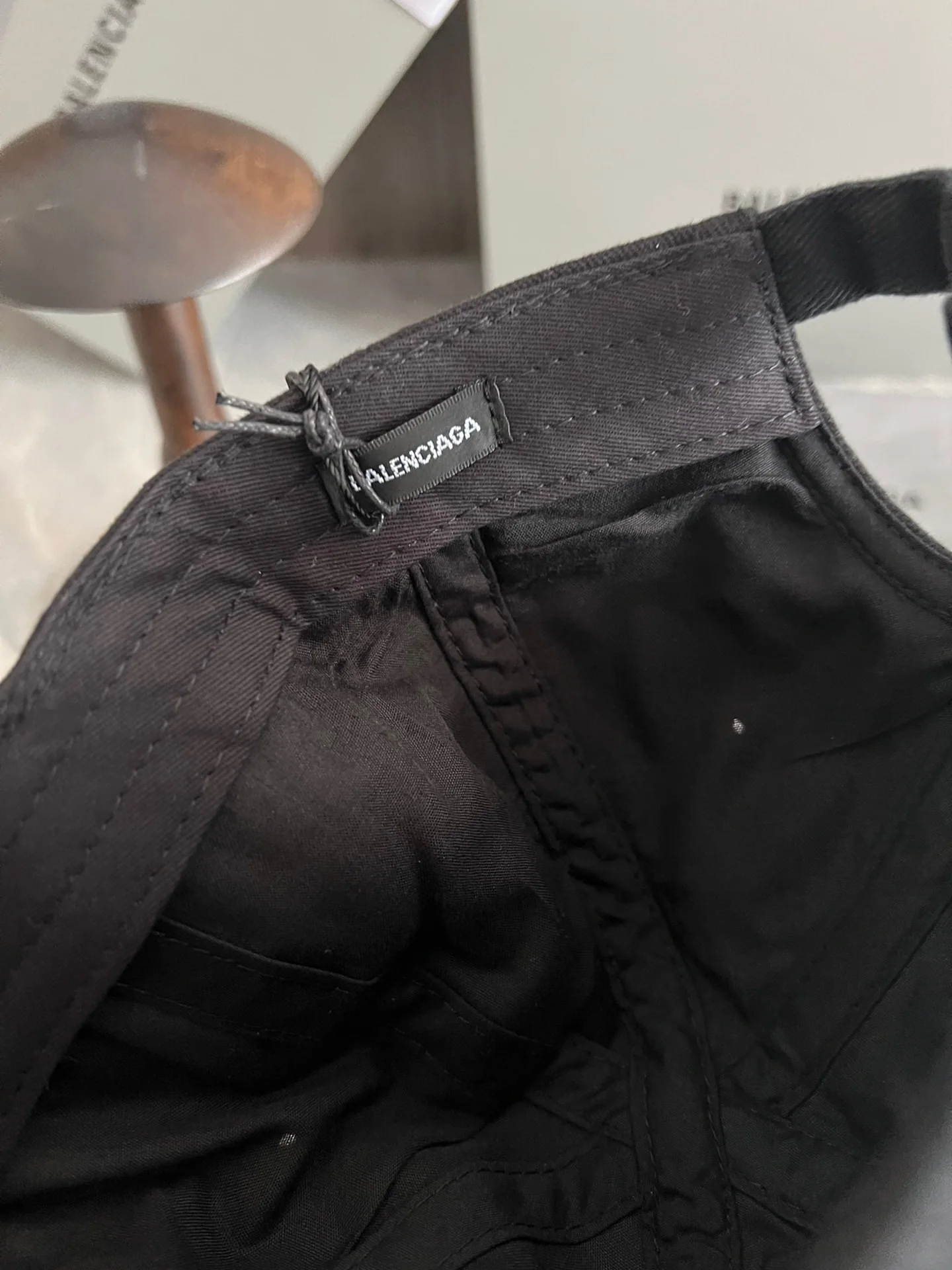 발렌시아가 모자 81508 Balenciaga Cap 상세 이미지 3