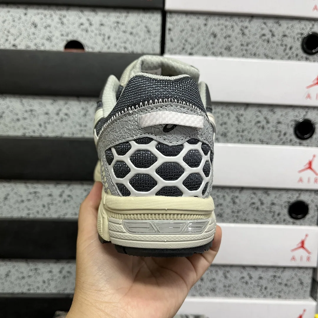 아식스 [XY] 젤 카하나 8 1011B109-031 200340 Asics Gel-Kahana 8 상세 이미지 6