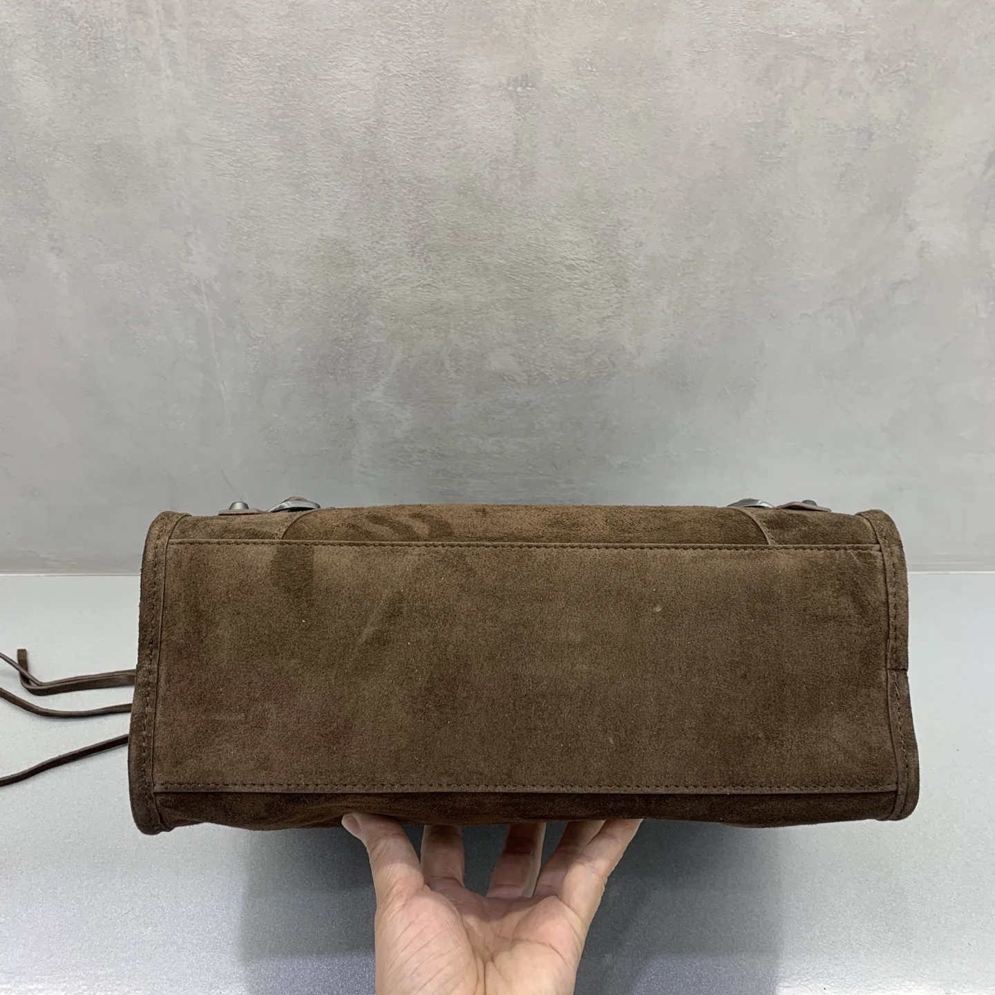 발렌시아가 르 시티 미디엄 핸드백 0846691080 상세 이미지 4