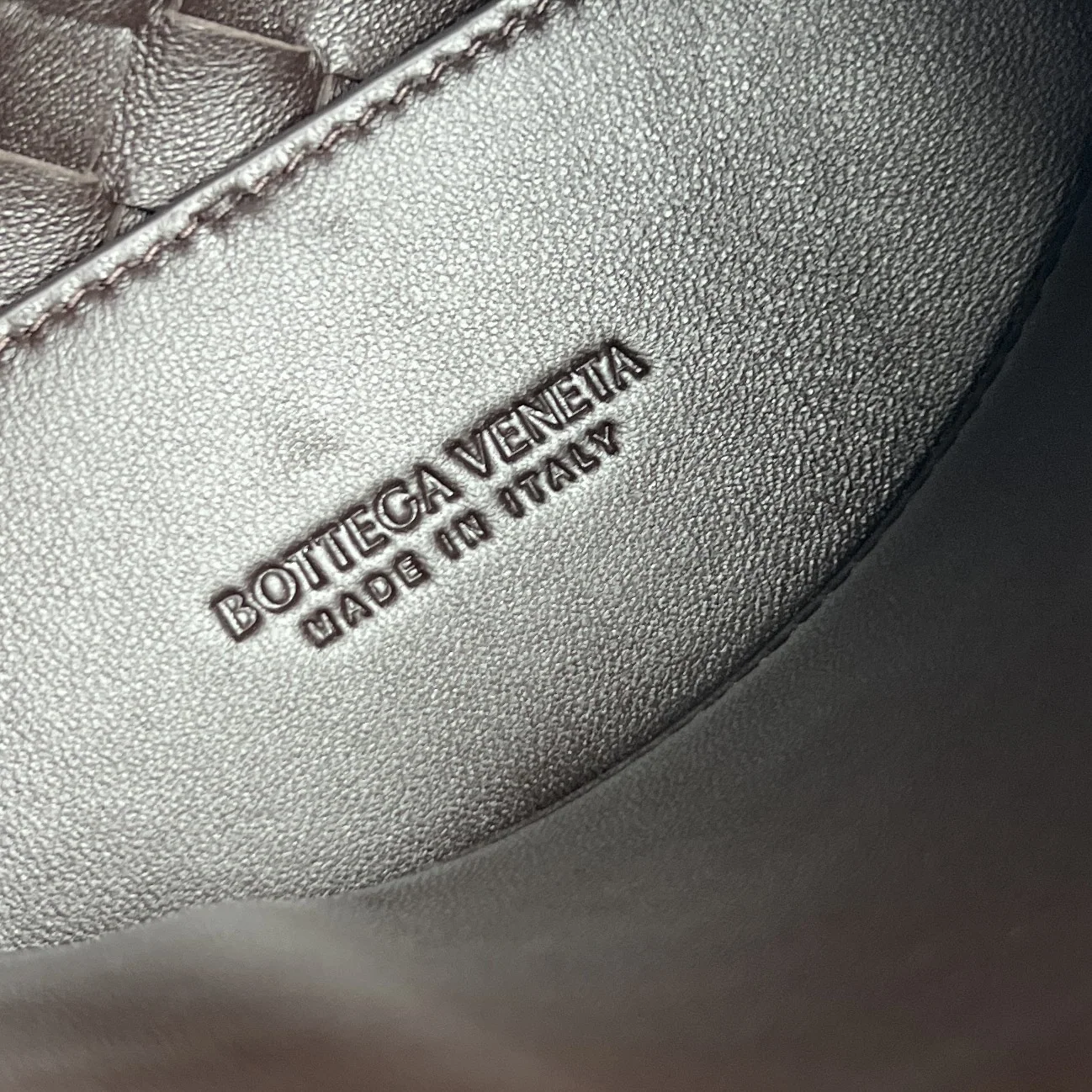 보테가베네타 미니 안디아모 가방 상세 이미지 9