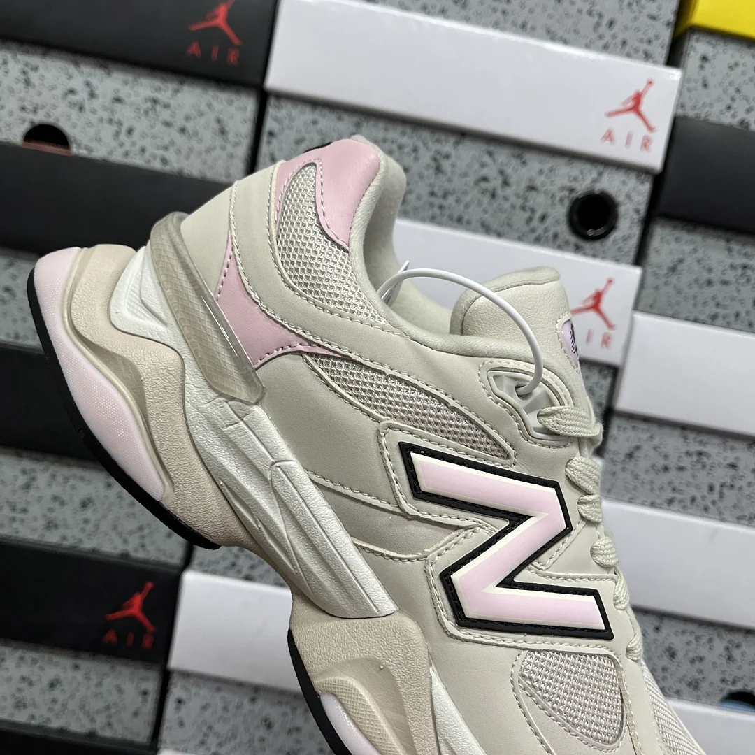 뉴발란스 [C] 9060 U9060AJD 202223 New Balance 9060 상세 이미지 2