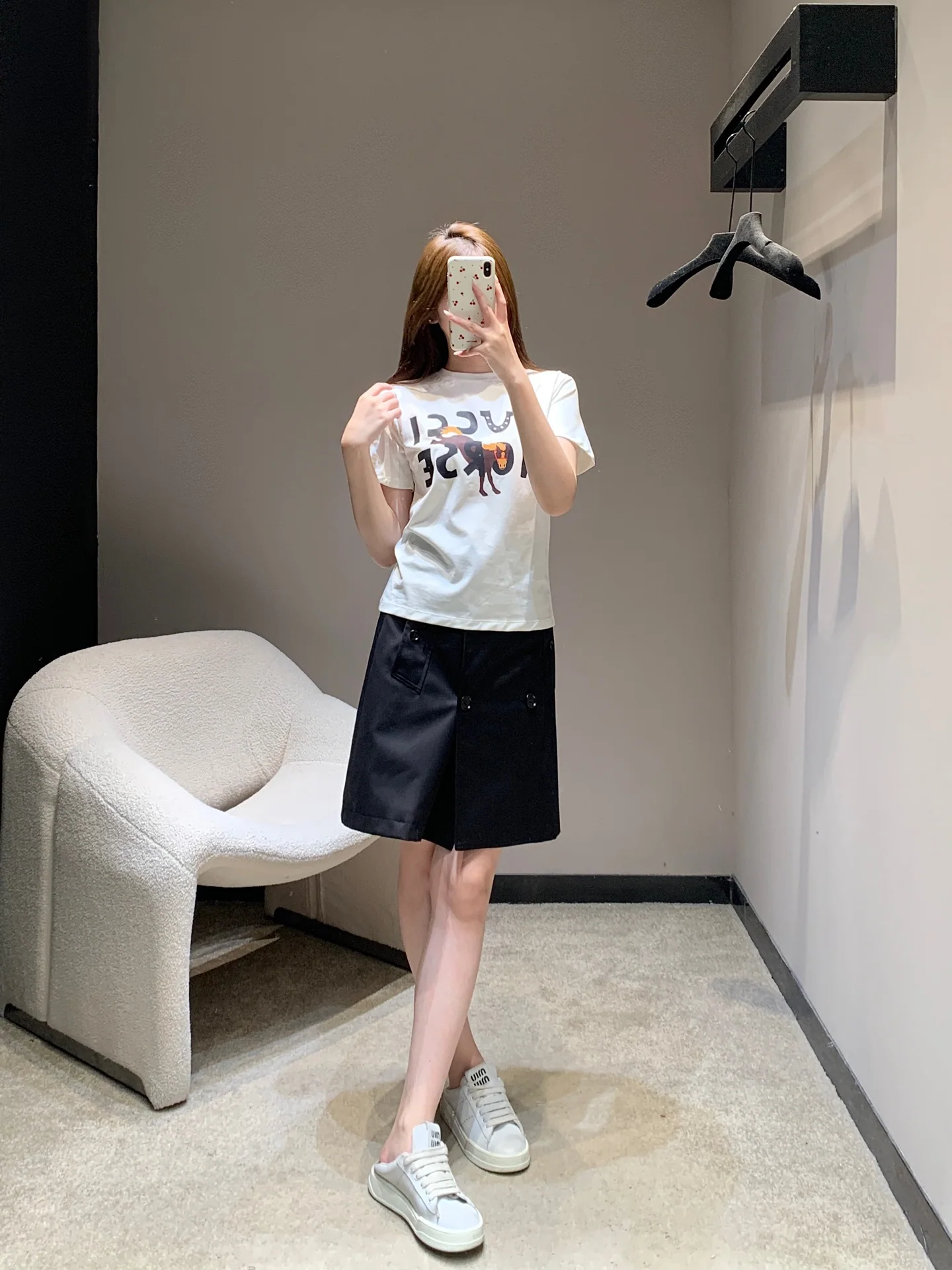 구찌 레터 호스 프린트 여성 반팔 티셔츠 상세 이미지 6