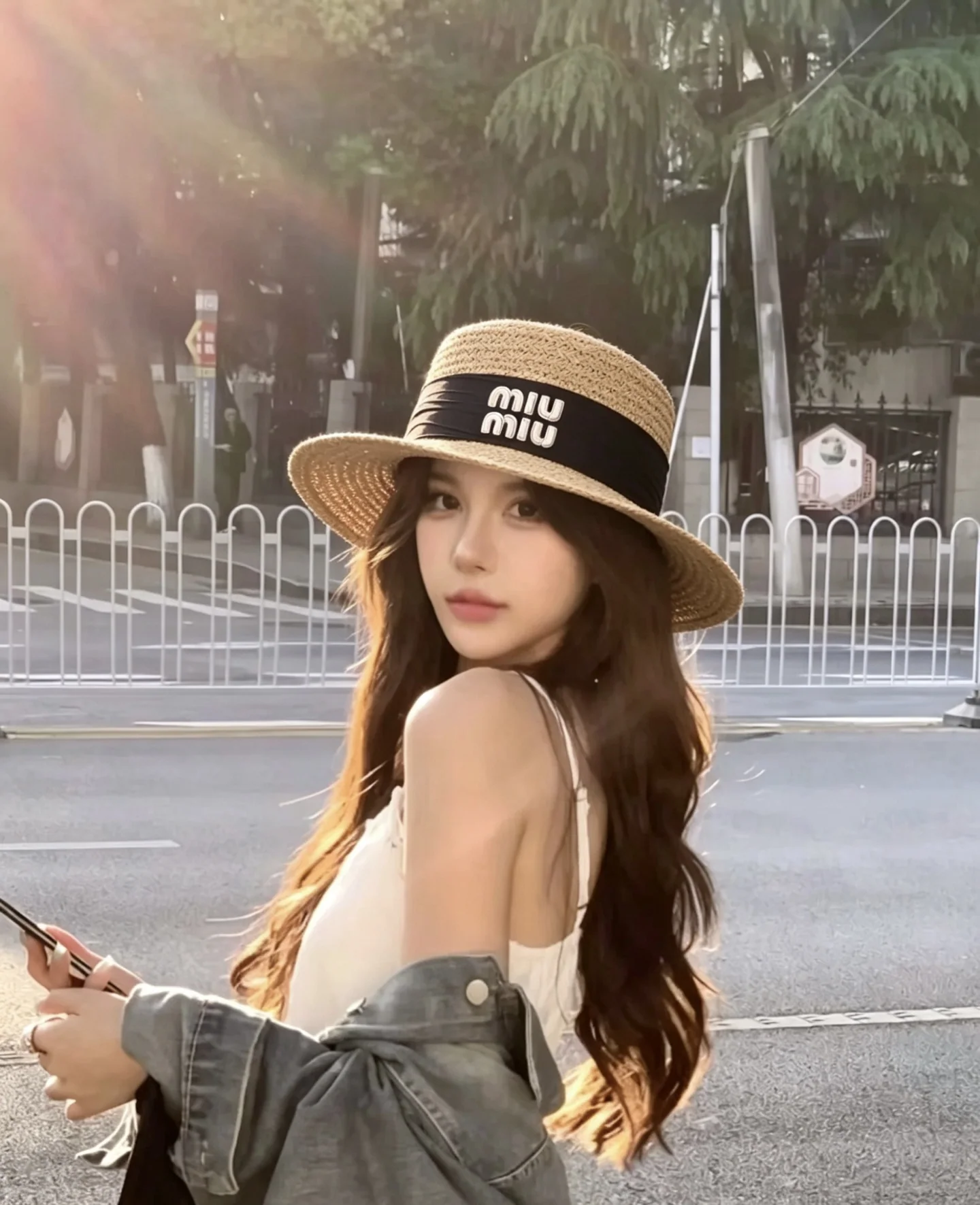 미우미우 라피아 플랫탑 모자 상세 이미지 6