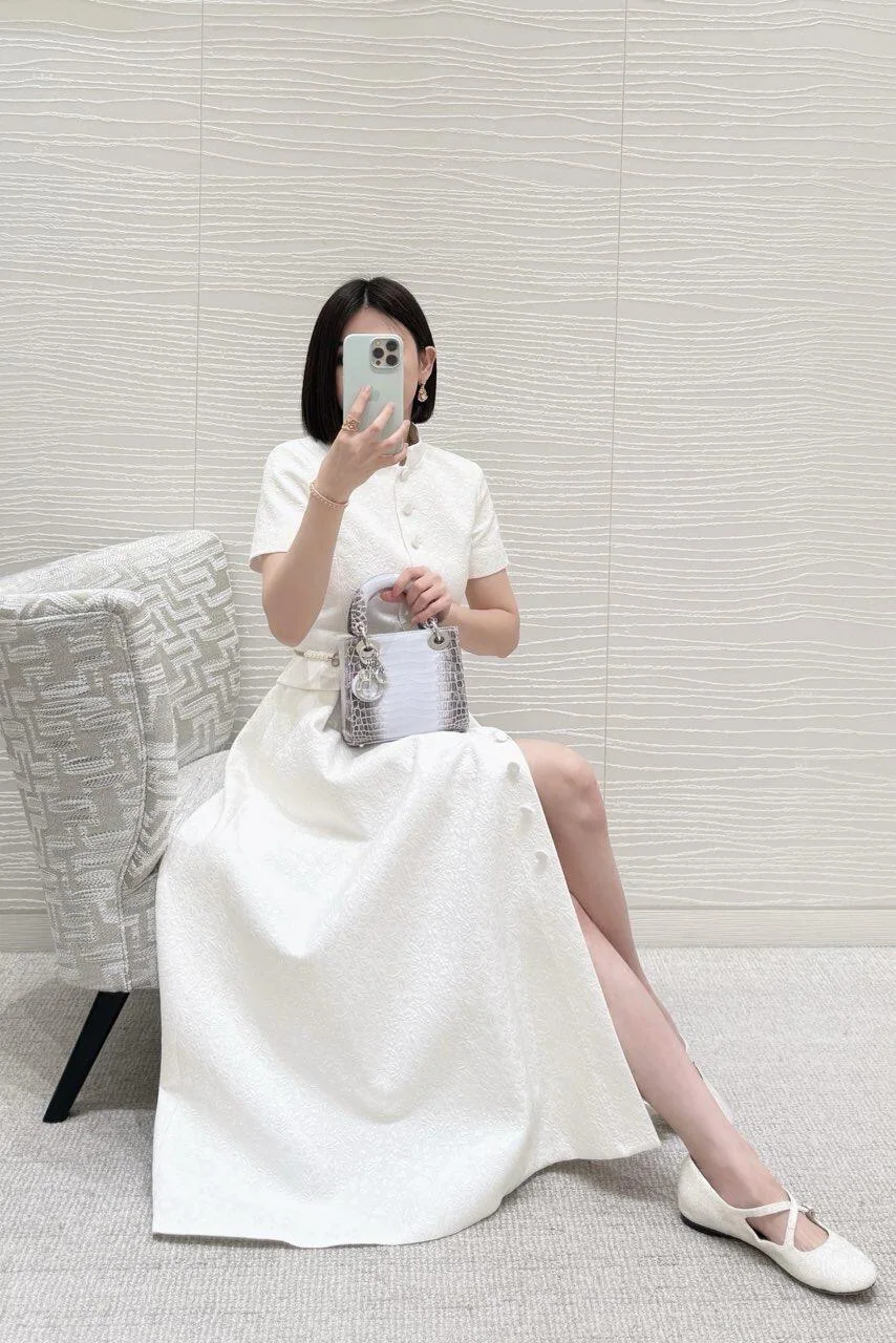 디올 2025 FW 여성 원피스 상세 이미지 3
