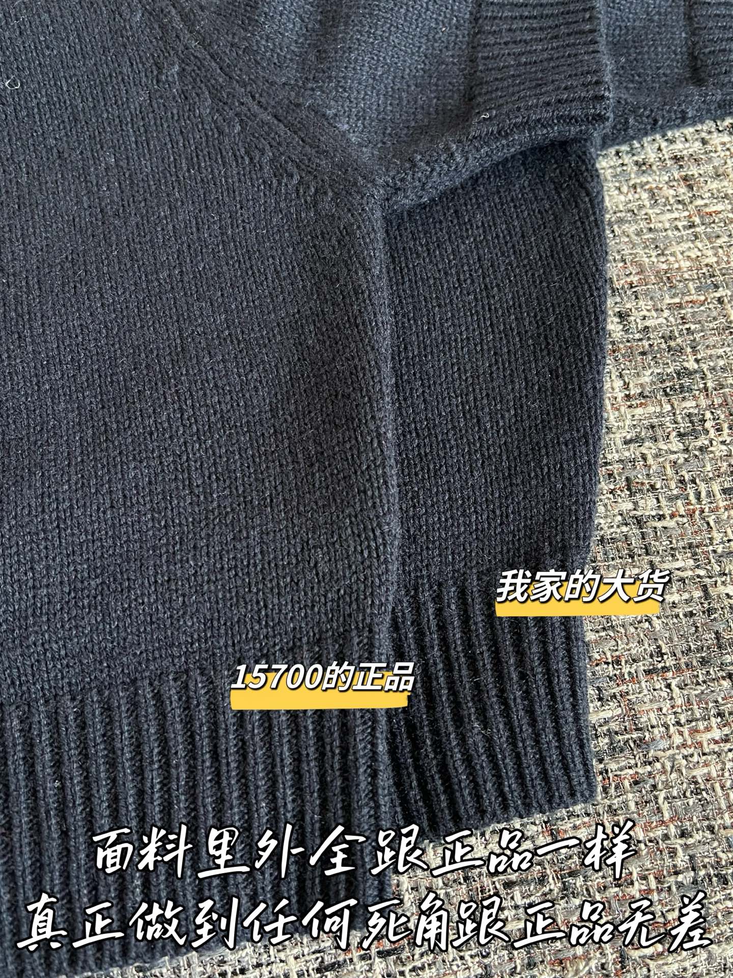 프라다 여성 캐시미어 반팔 니트 티셔츠 상세 이미지 6