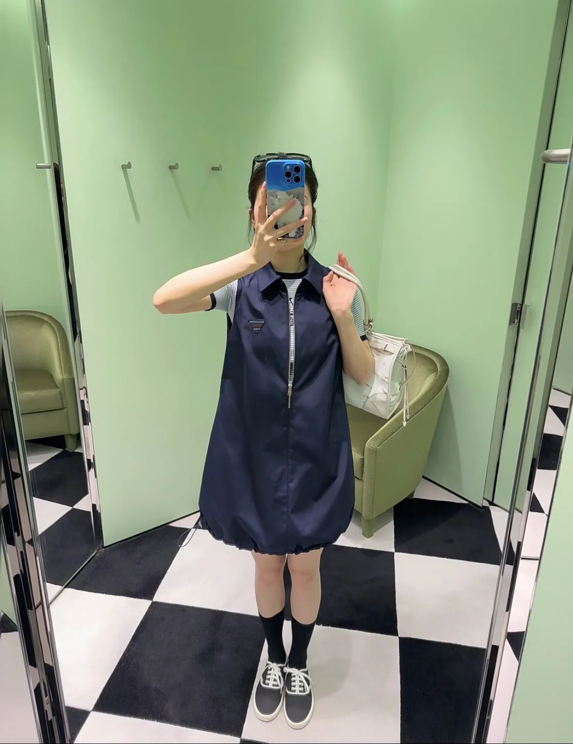 프라다 네이비 블루 노슬리브 폴로 원피스 상세 이미지 4
