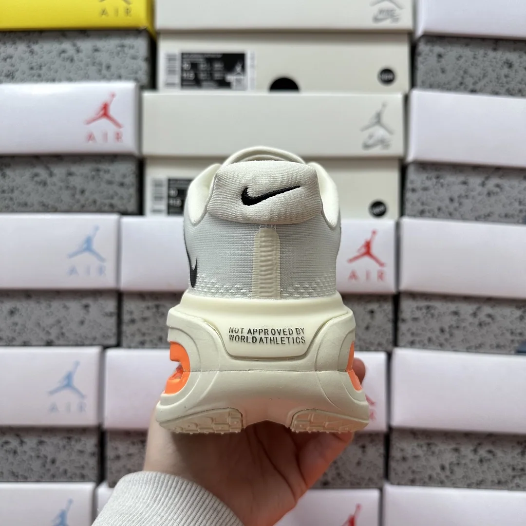 나이키 [5A] 보메로 프리미엄 옐로우 오렌지 HQ2050-100 201621 Nike Vomero Premium 상세 이미지 5