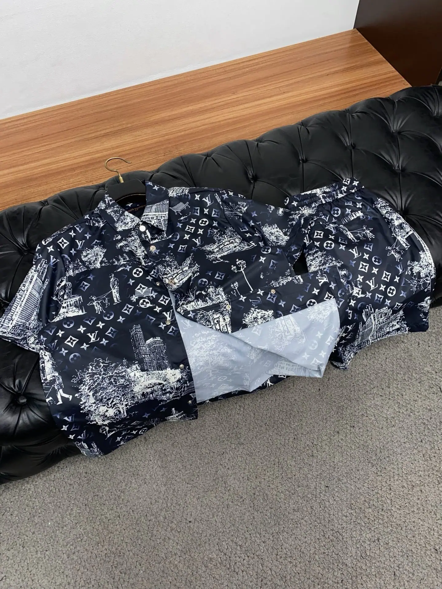 루이비통 남성 반바지 세트 상세 이미지 7