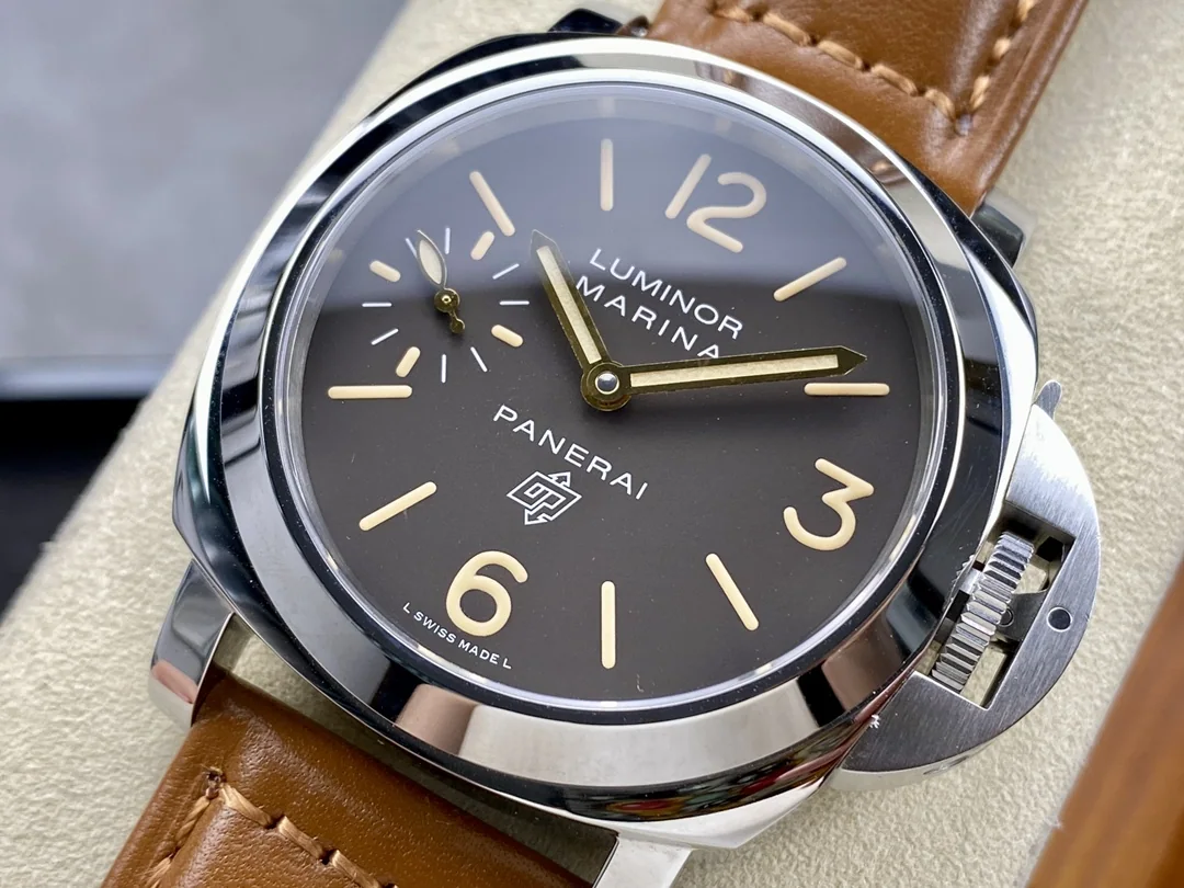 파네라이 PAM632 로즈골드 수동 시계 상세 이미지 3