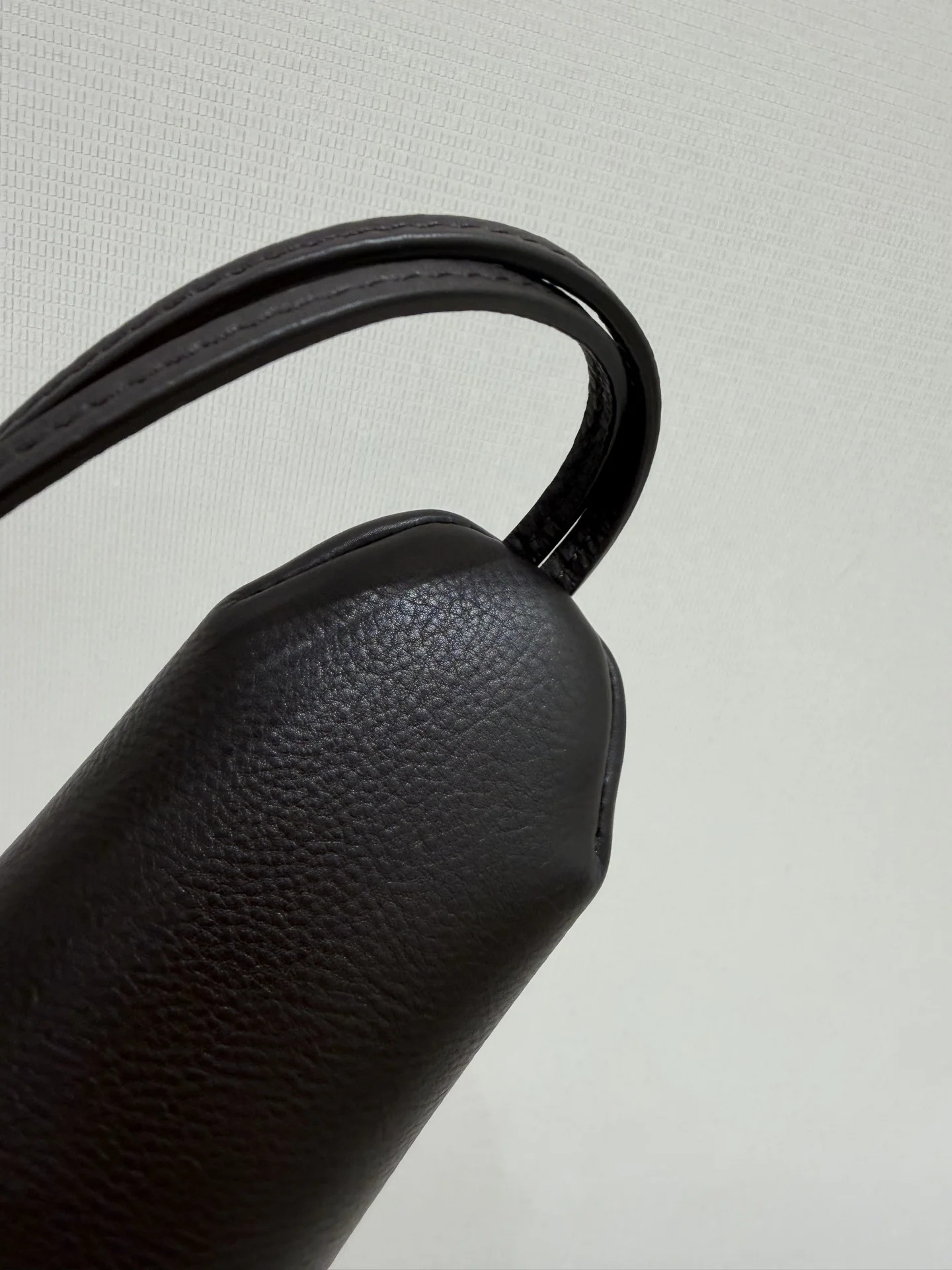 더로우 오웬 파우치 핸드백 상세 이미지 6