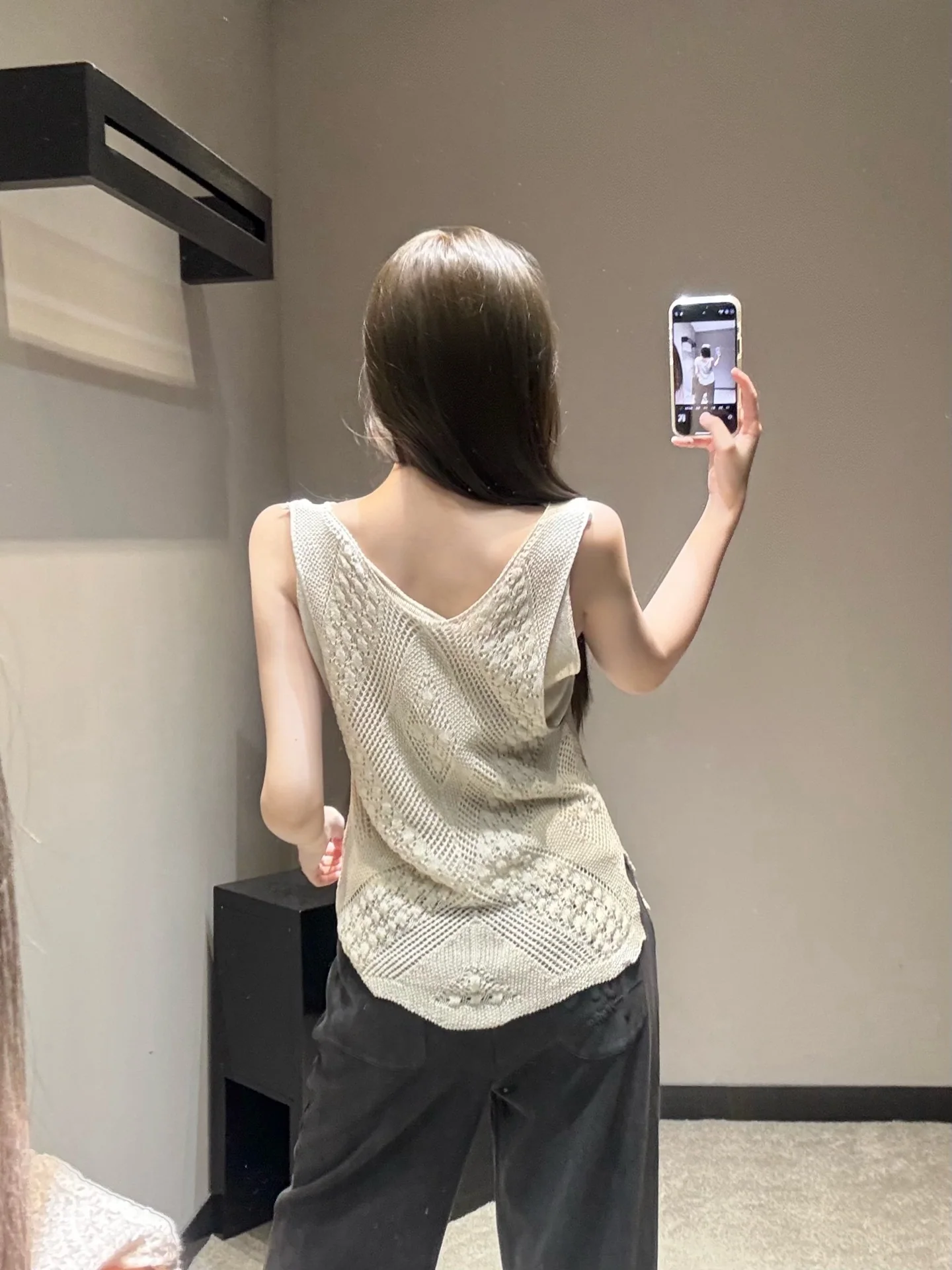 디올 린넨 혼방 V넥 여성 반팔 티셔츠 상세 이미지 3