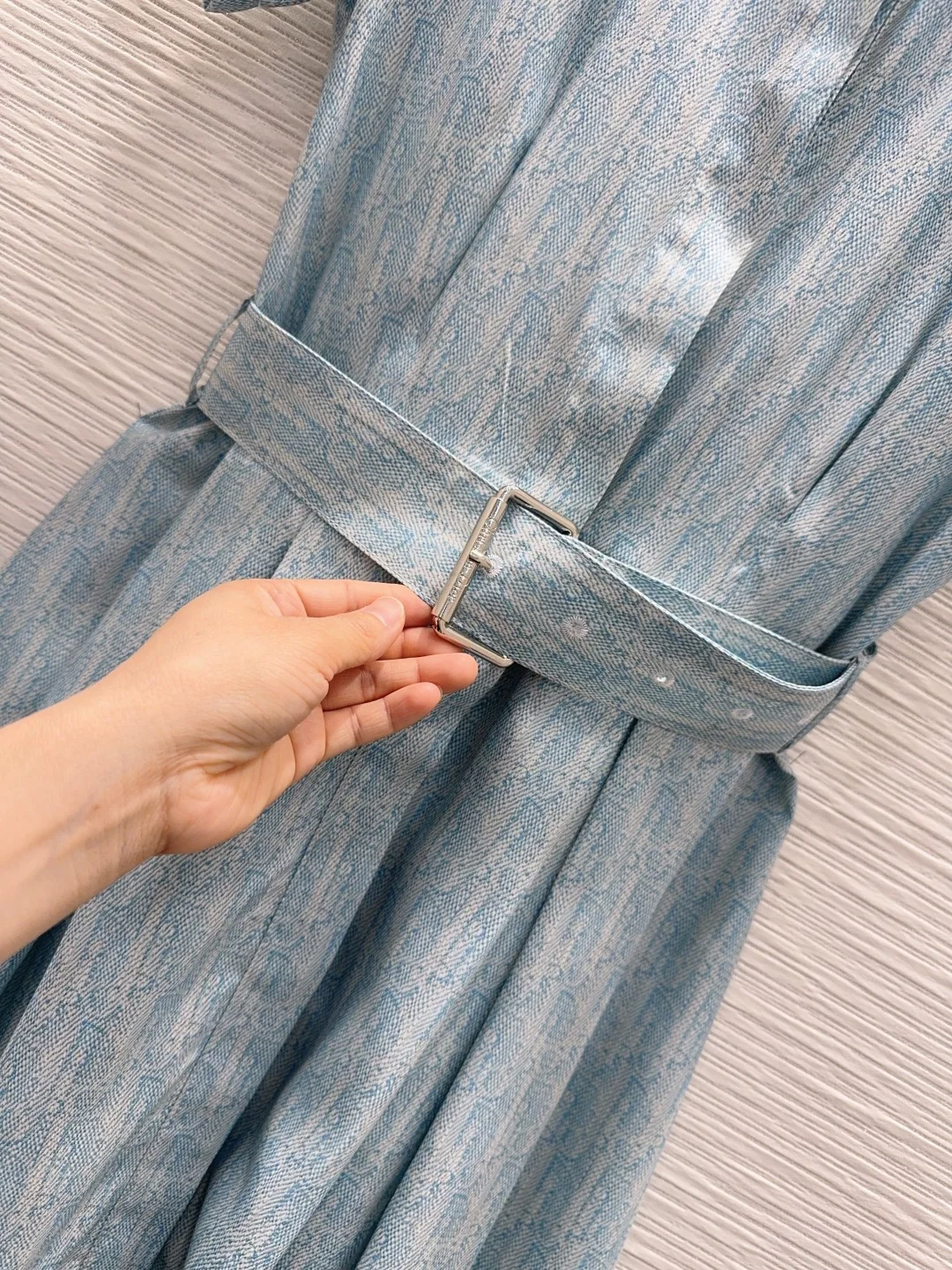 디올 클래식 여성 원피스 상세 이미지 5