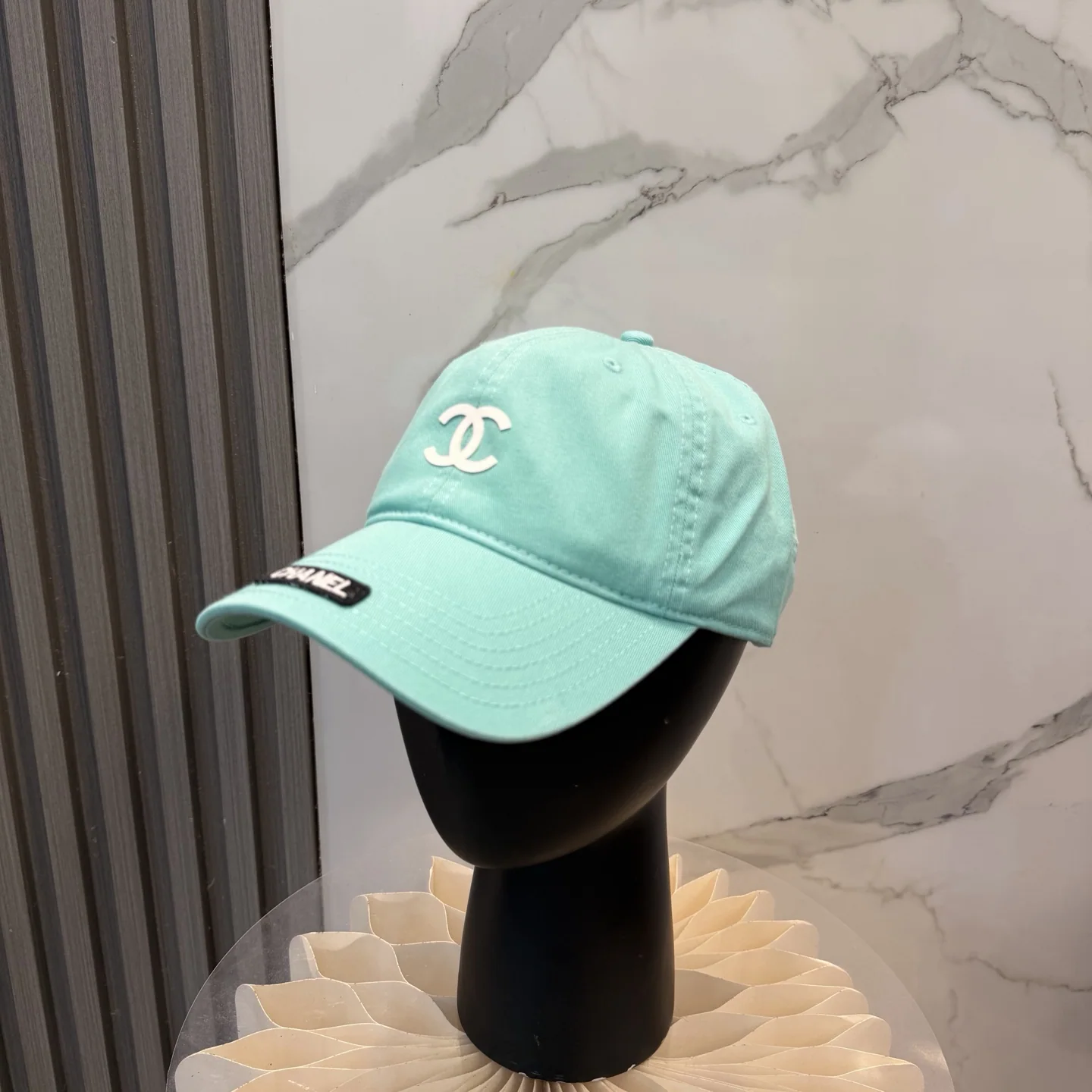 샤넬 심플 로고 베이스볼 모자 상세 이미지 1