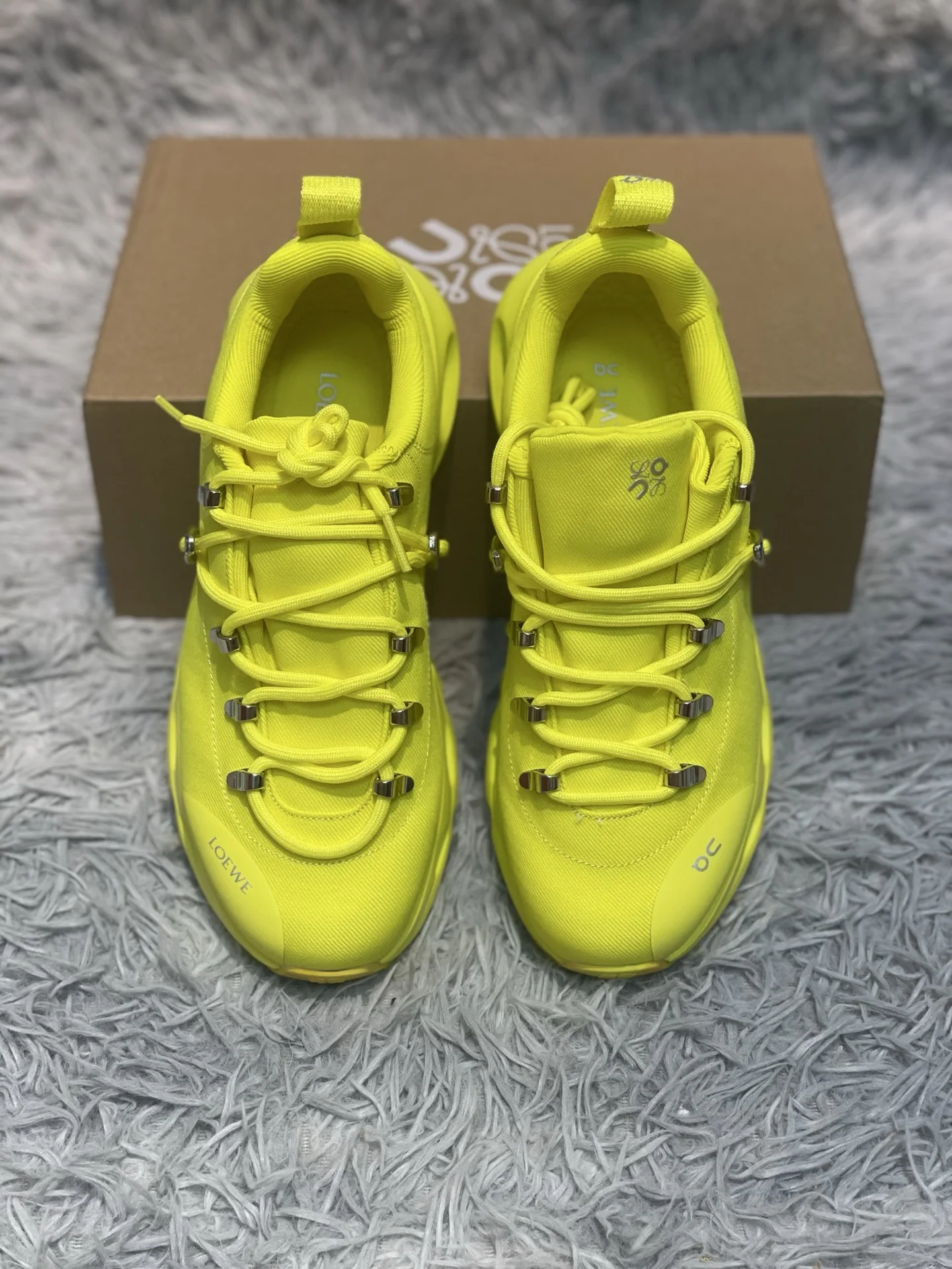 ON 퓨어 오리지널 하이킹 슈즈 상세 이미지 4